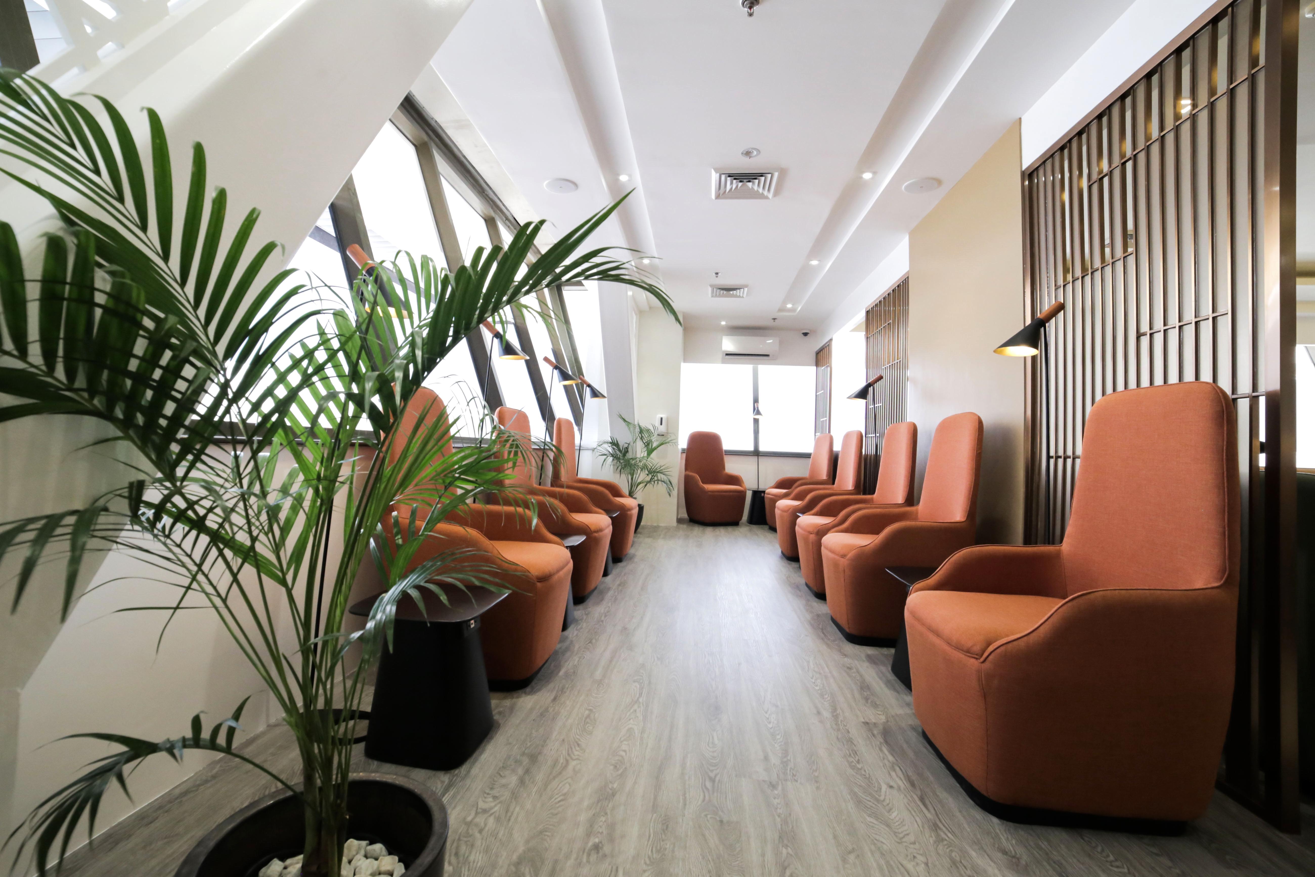 Marhaba Lounge (T1)