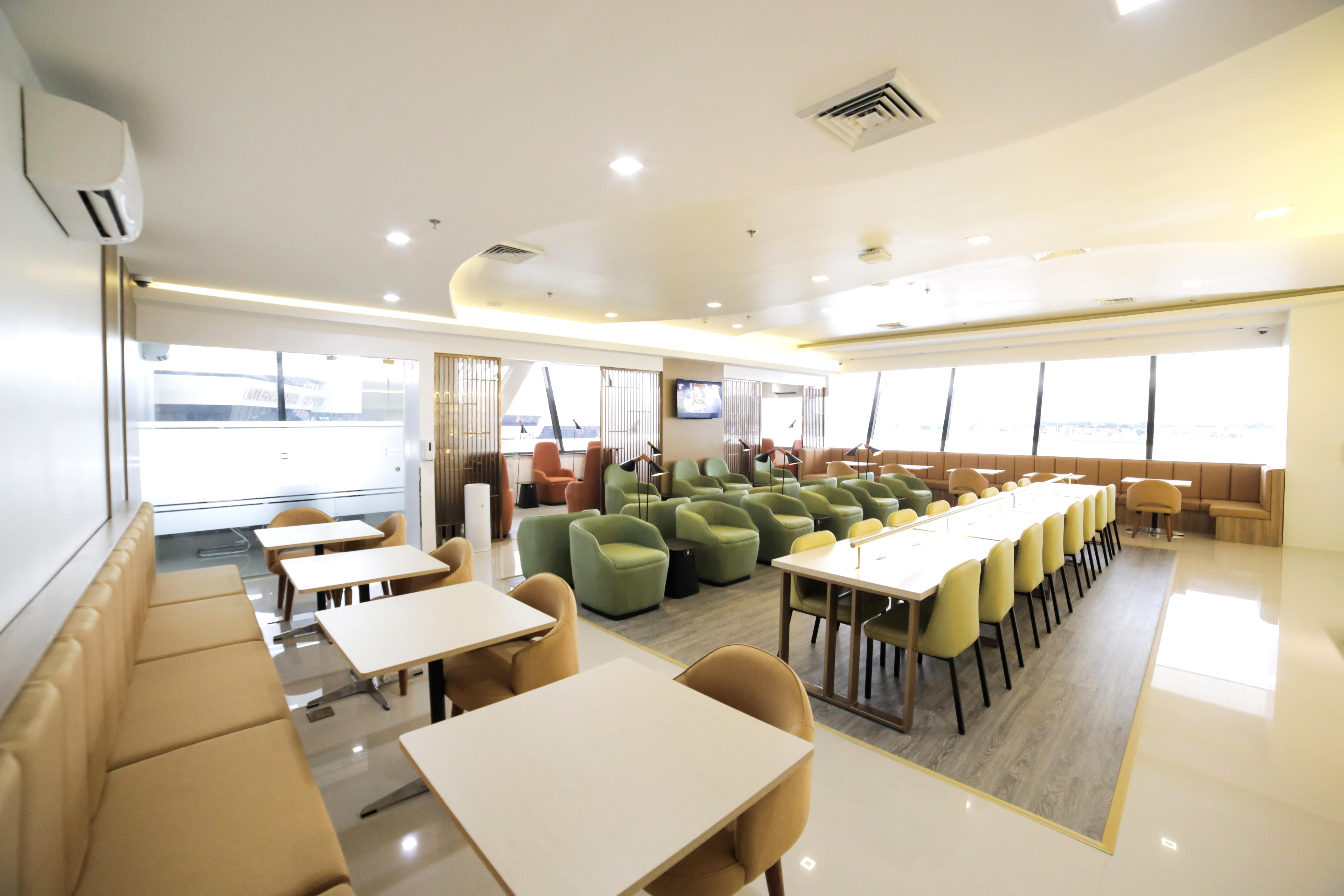 Marhaba Lounge (T1)