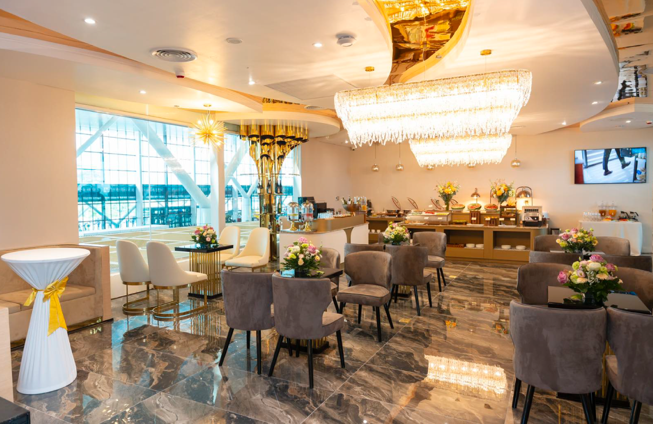 Lotus Premier Domestic Lounge