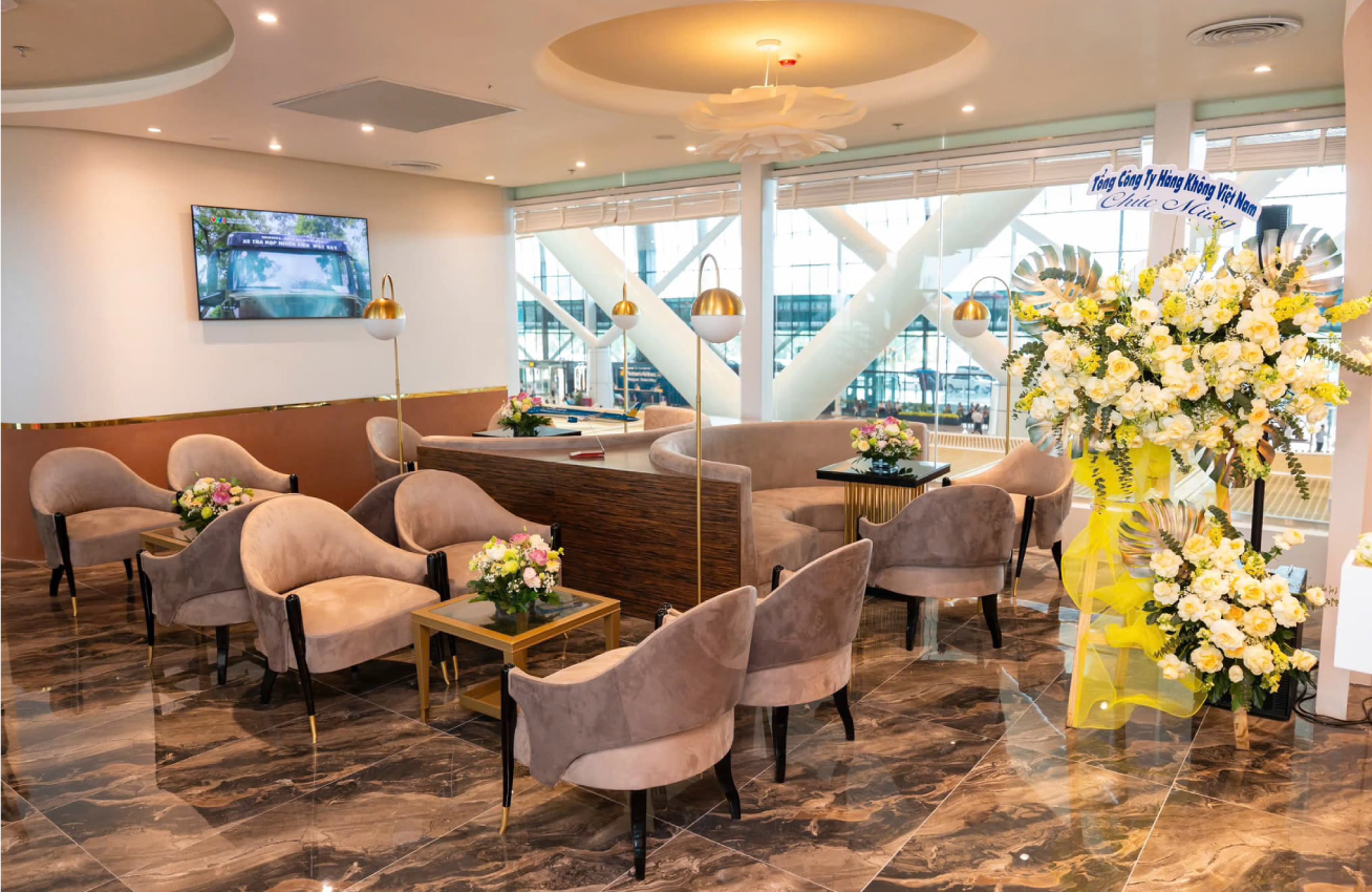 Lotus Premier Domestic Lounge