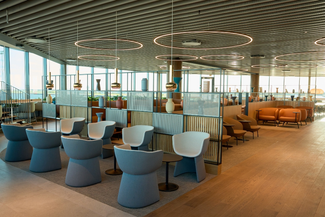 Pearl Lounge