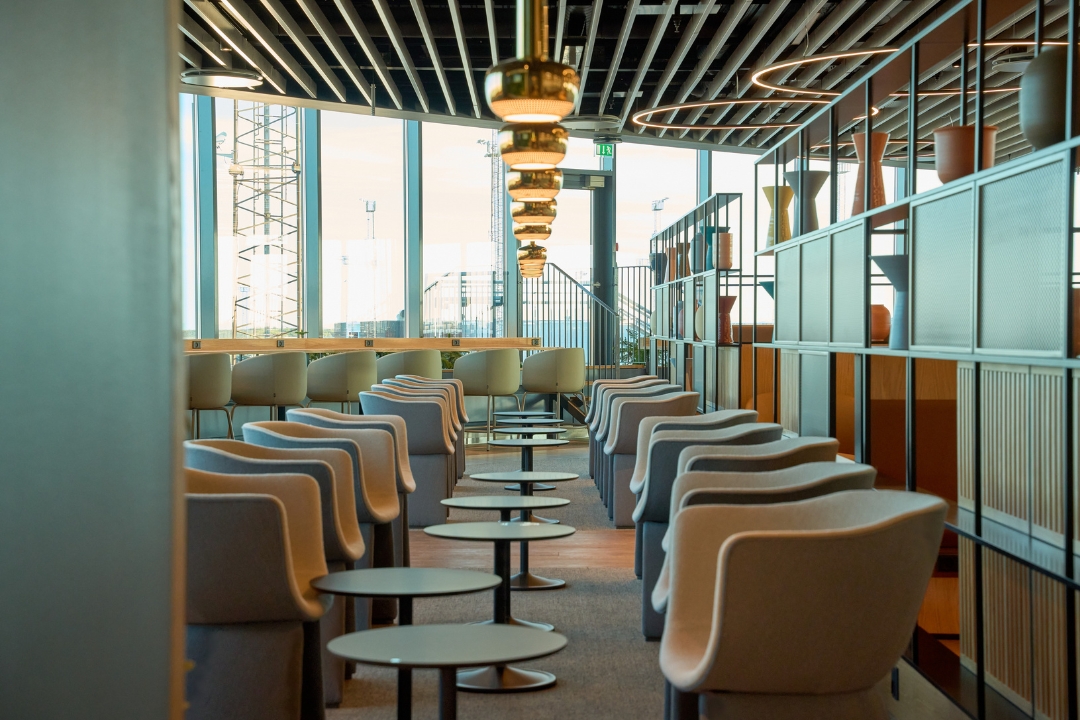 Pearl Lounge