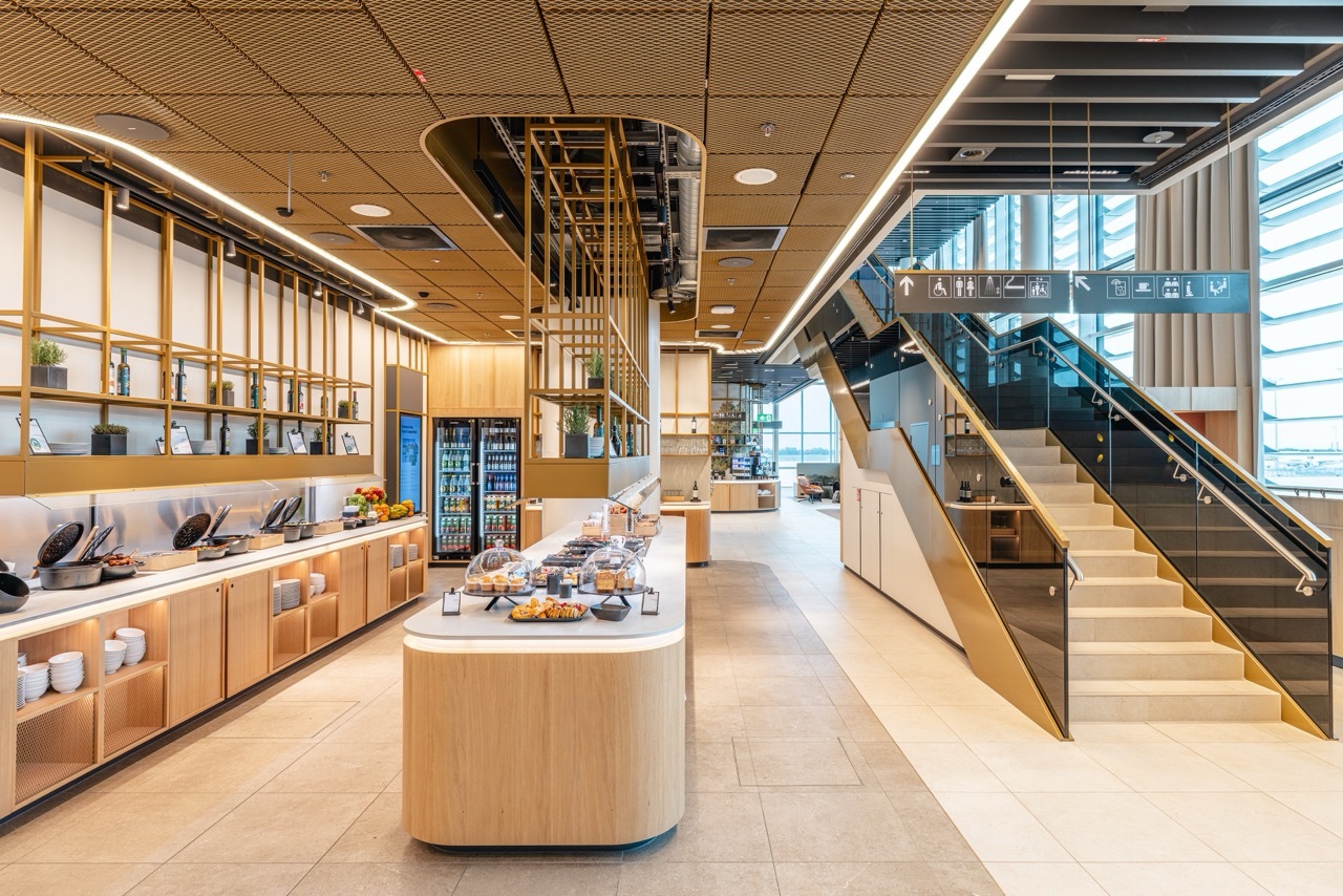 Airport Lounge World