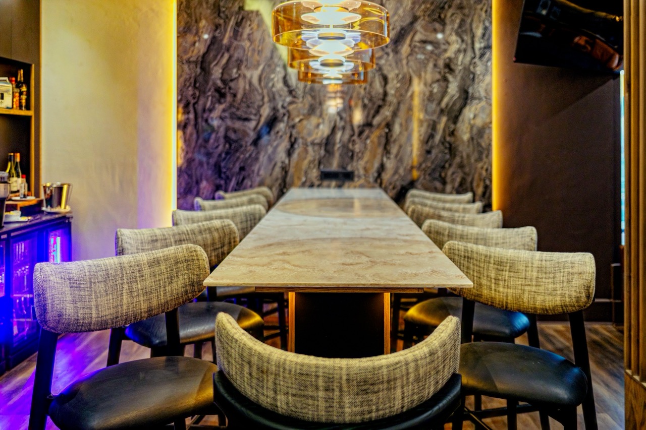 Paragon Premium Lounge