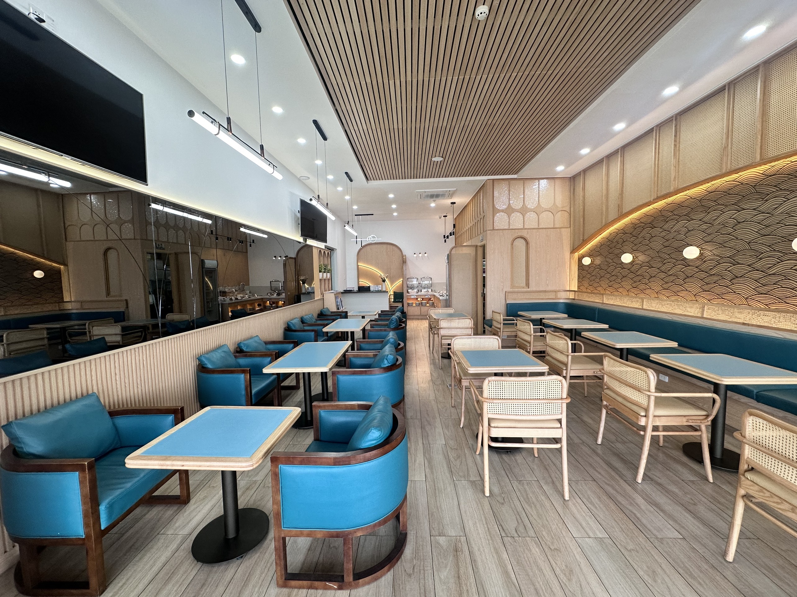 SH Premium Lounge Con Dao