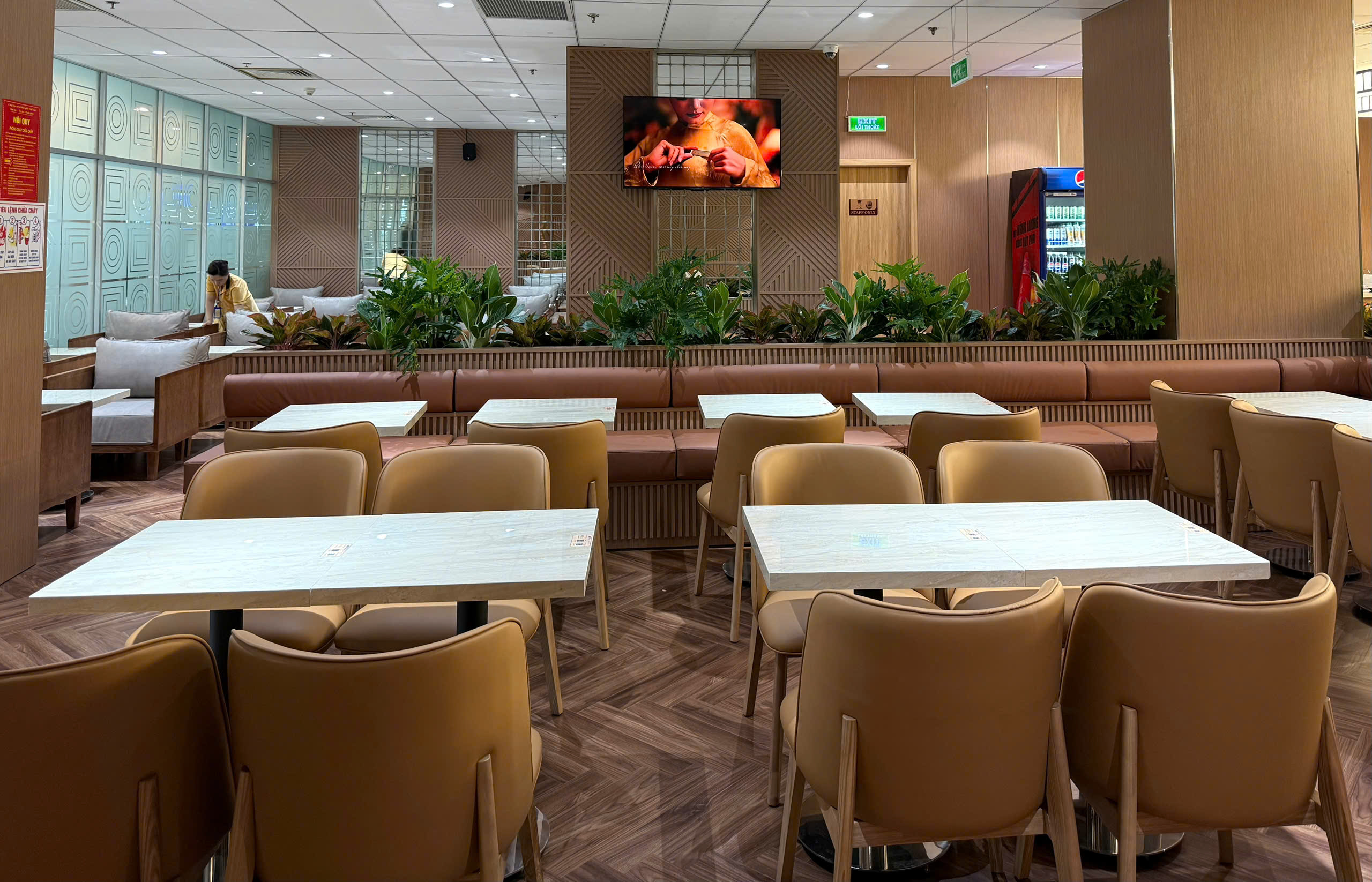 SH Premium Lounge Da Nang image