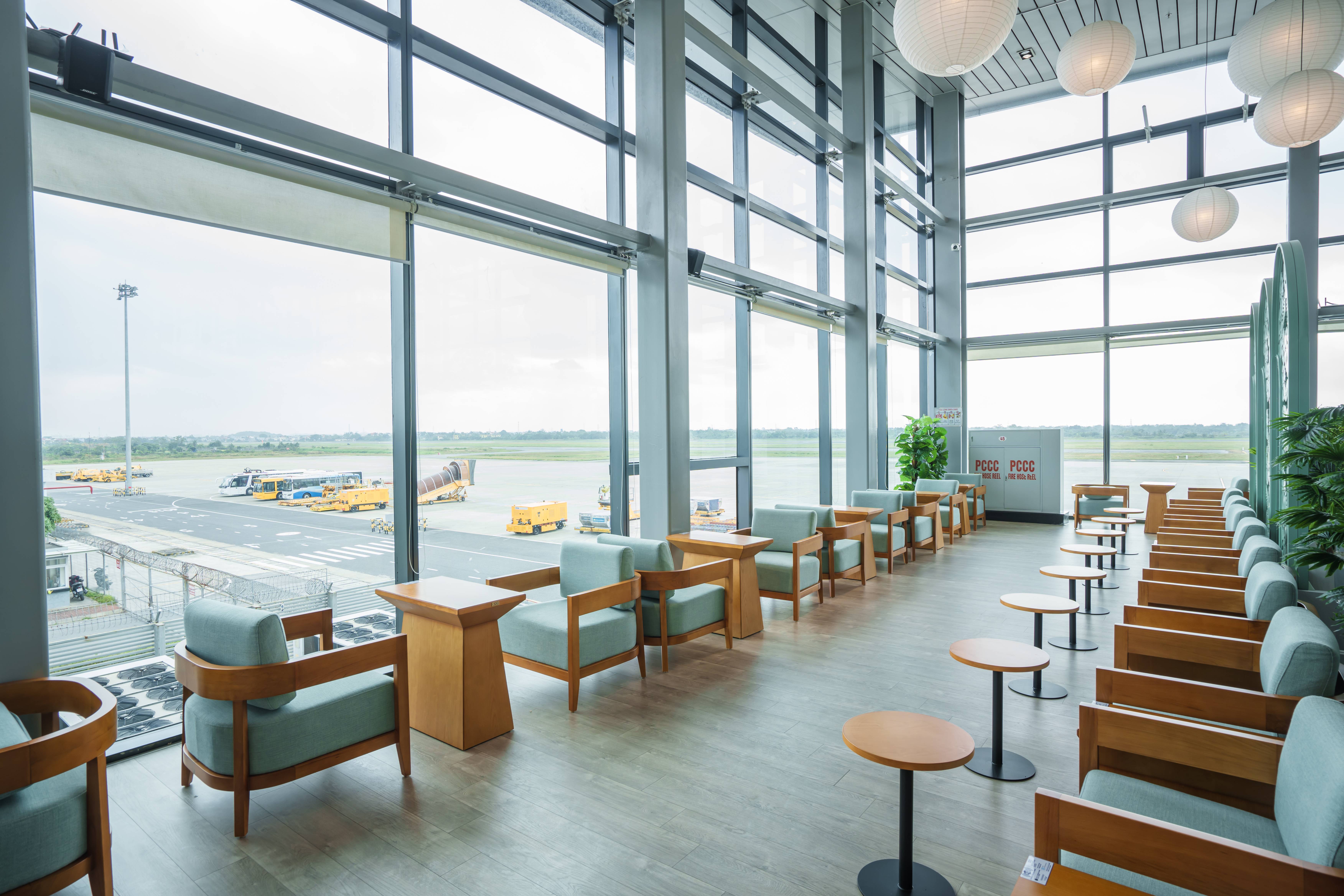 SH Premium Lounge Cat Bi