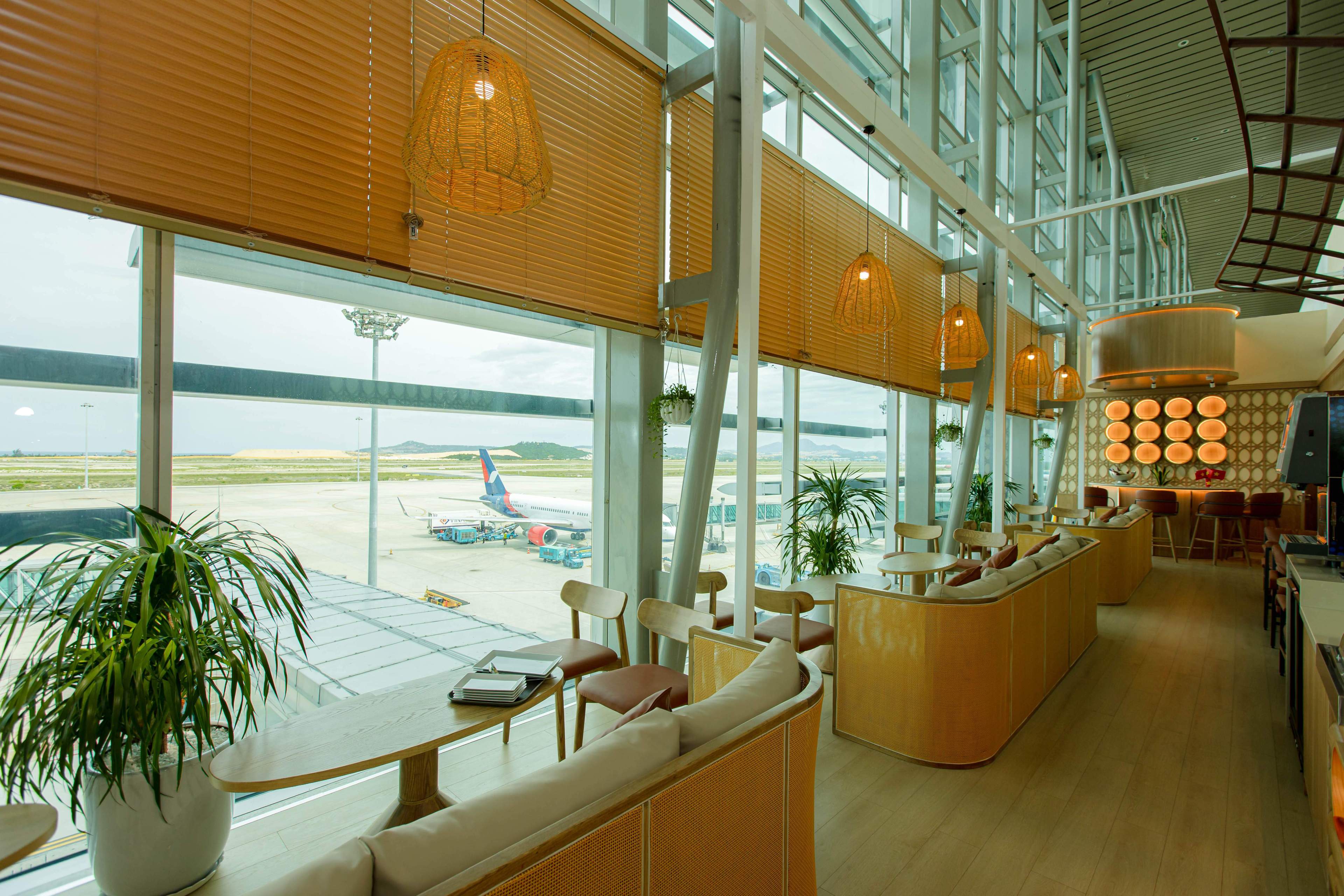SH Premium Lounge Cam Ranh image