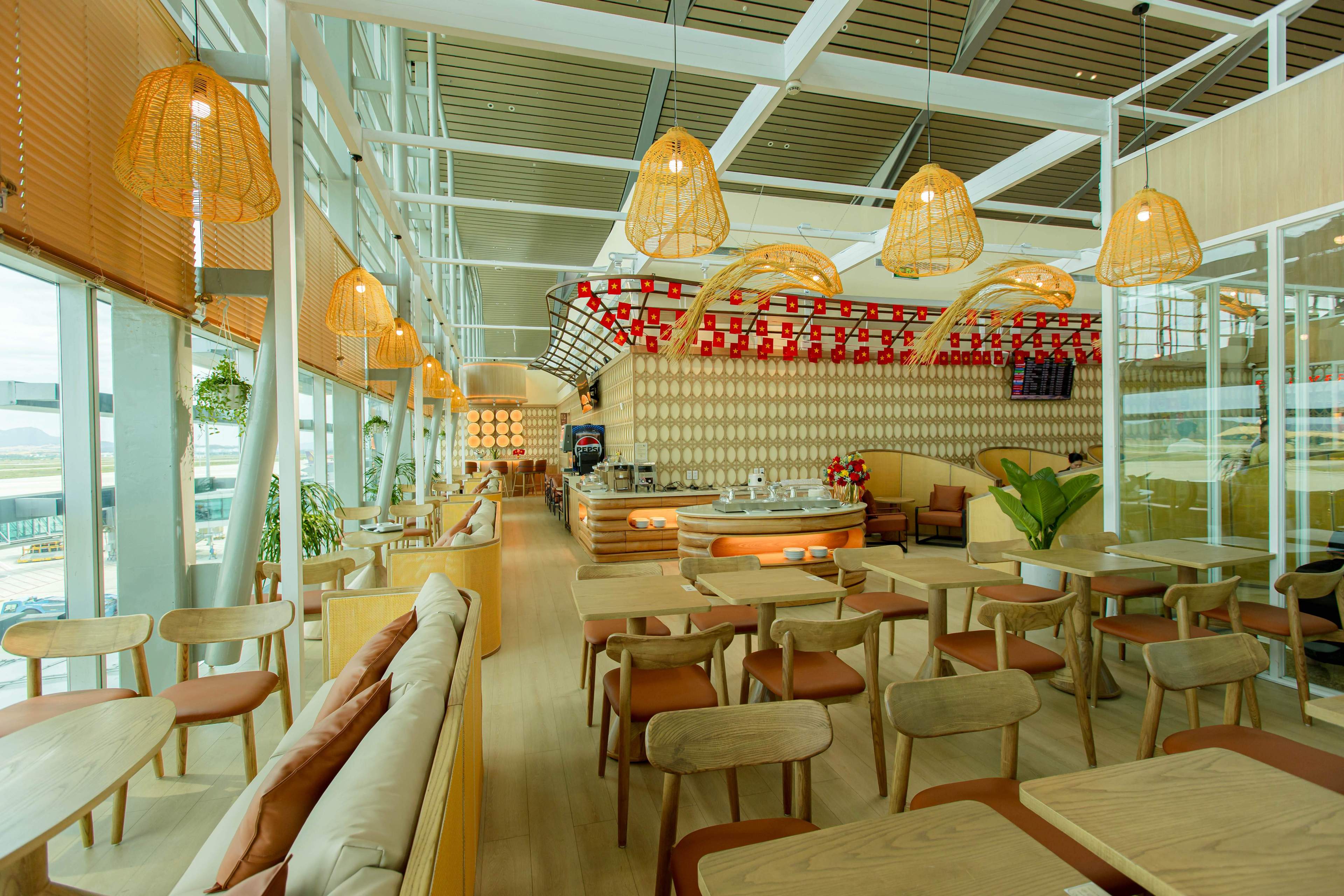 SH Premium Lounge Cam Ranh image