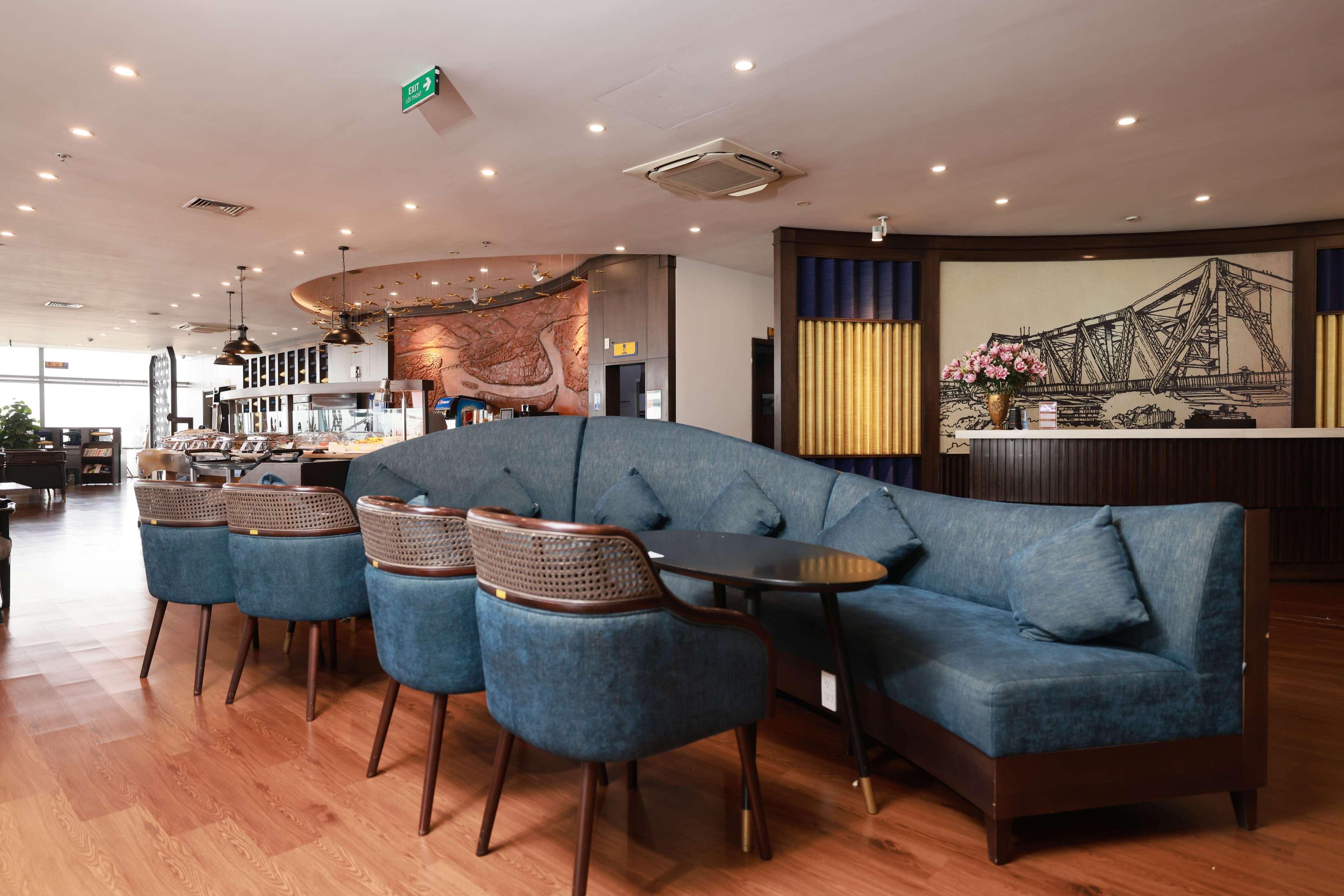 SH Premium Lounge Ha Noi
