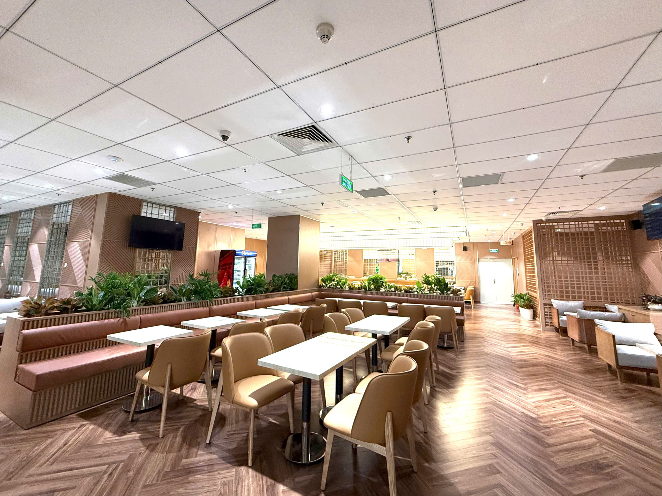SH Premium Lounge Da Nang image