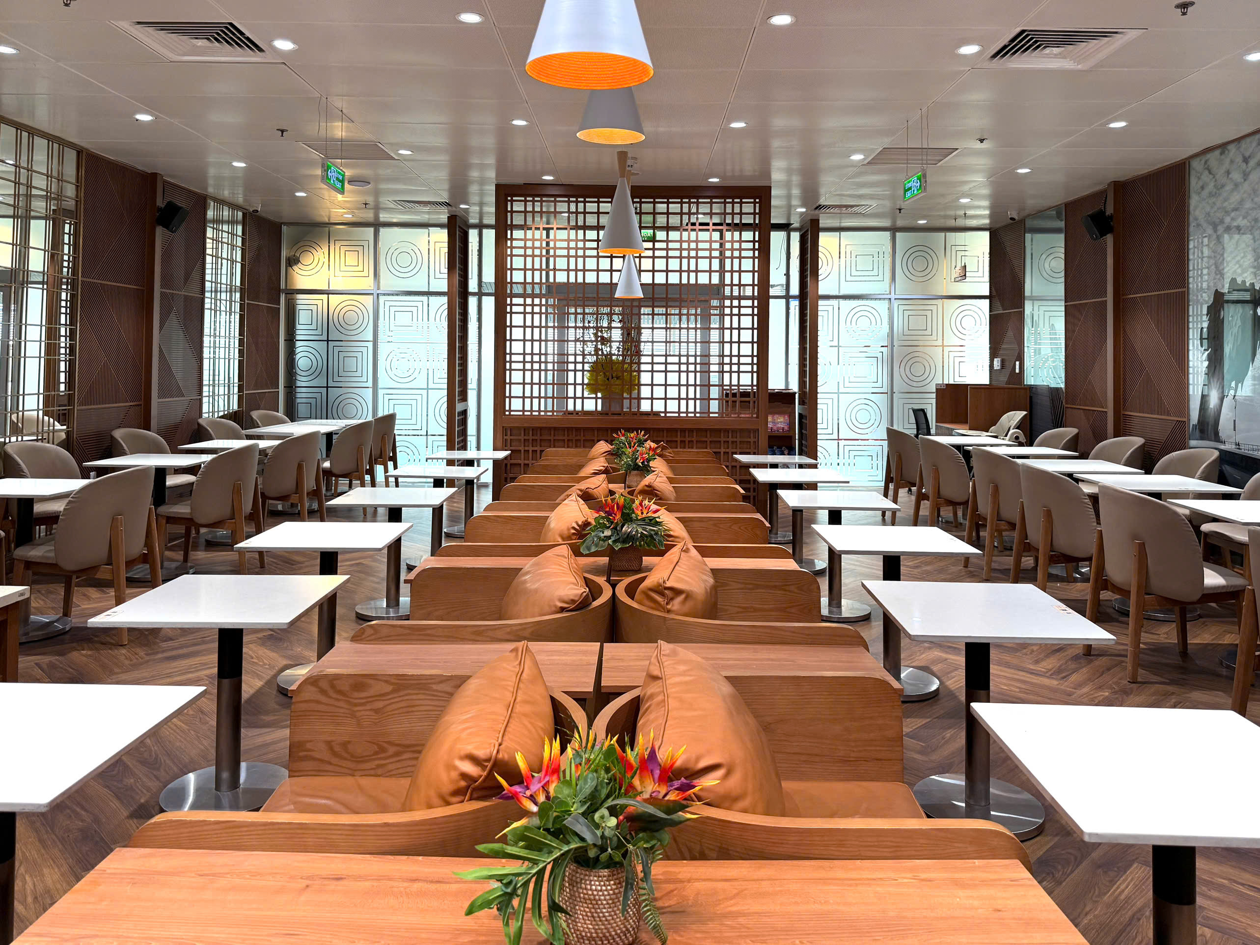 SH Premium Lounge Da Nang image