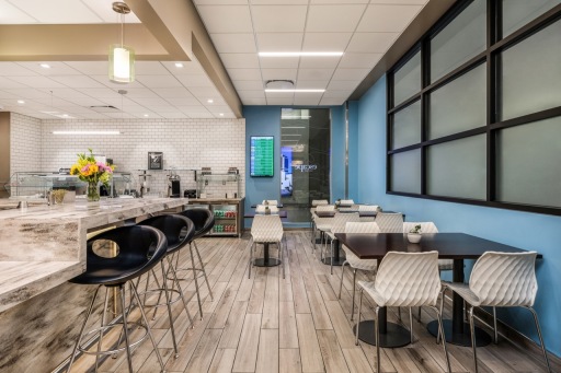 Escape Lounge image