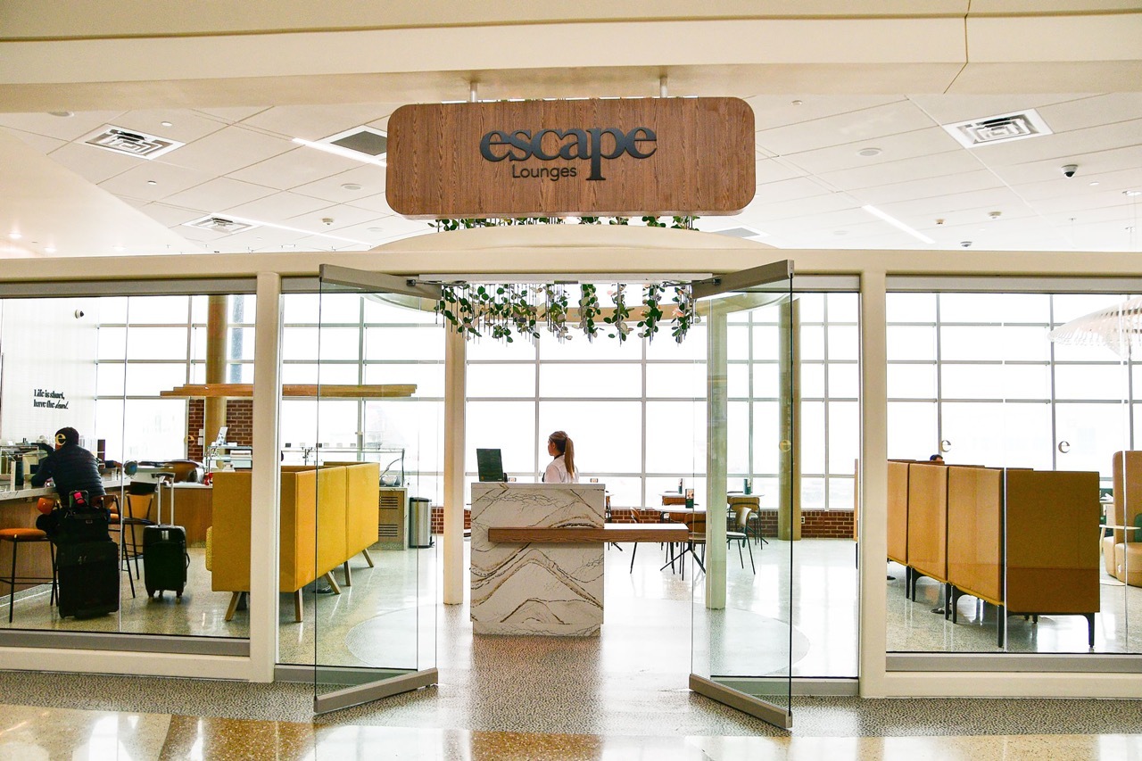 Escape Lounge image
