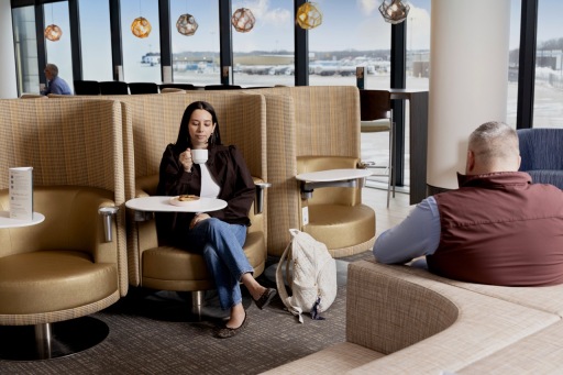 Escape Lounge image