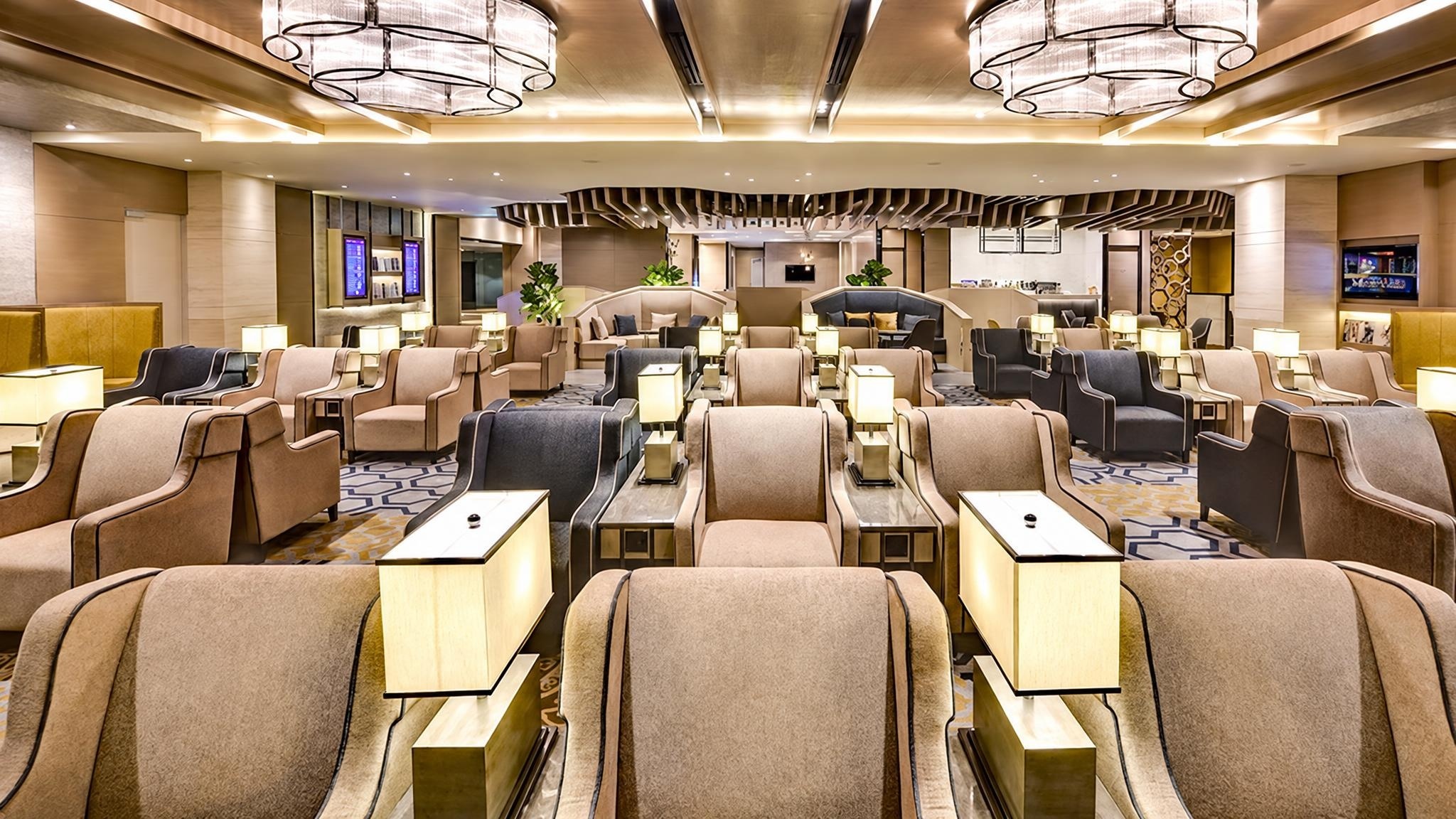 Plaza Premium Lounge image