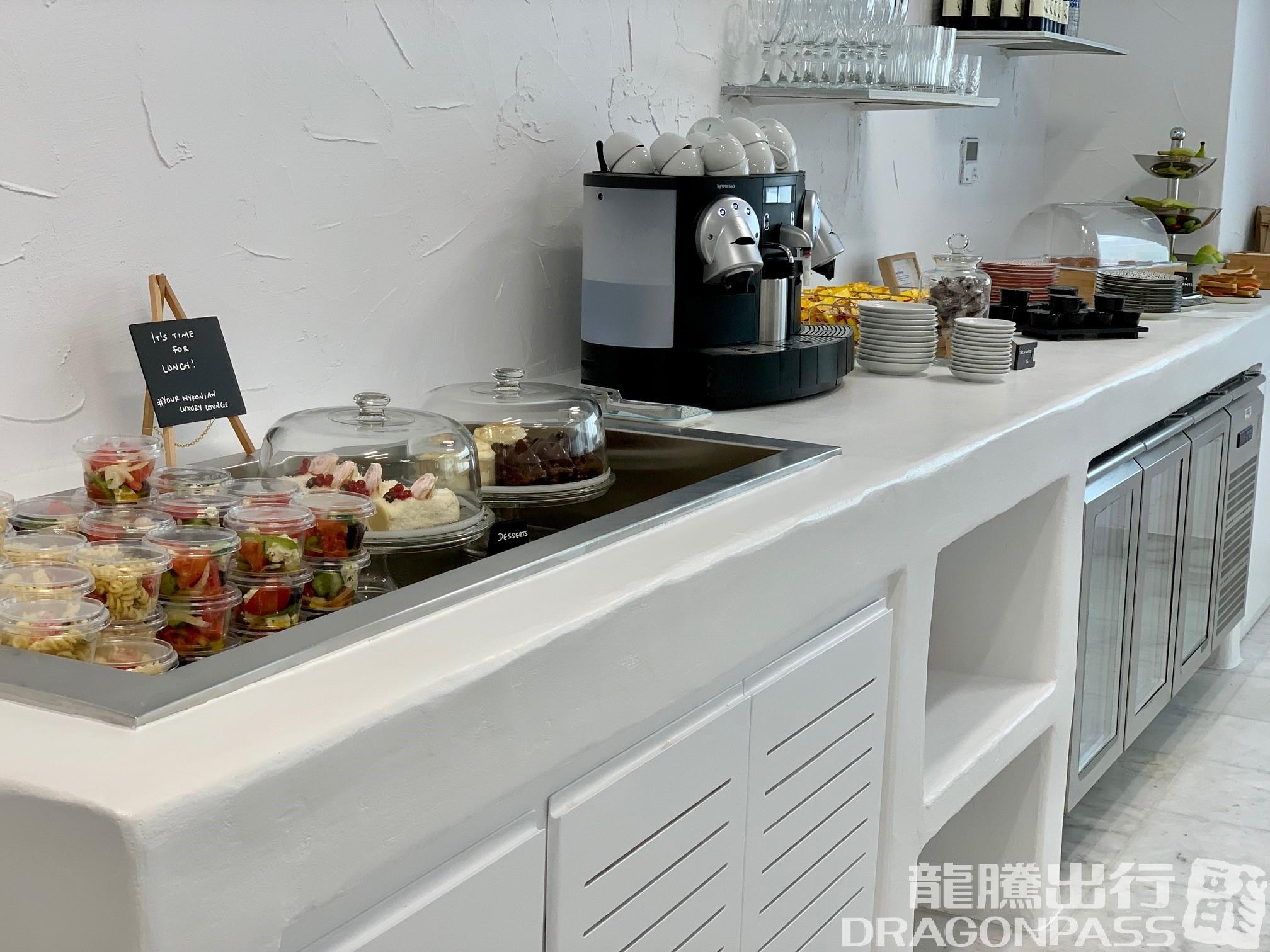 Your Mykonian Luxury Lounge