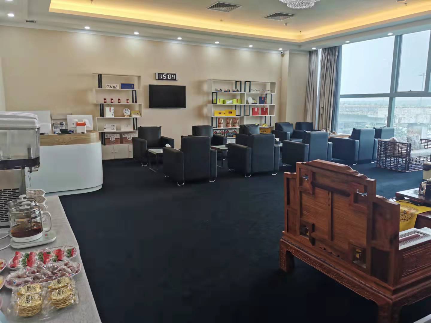 VIP Lounge - interior view 3