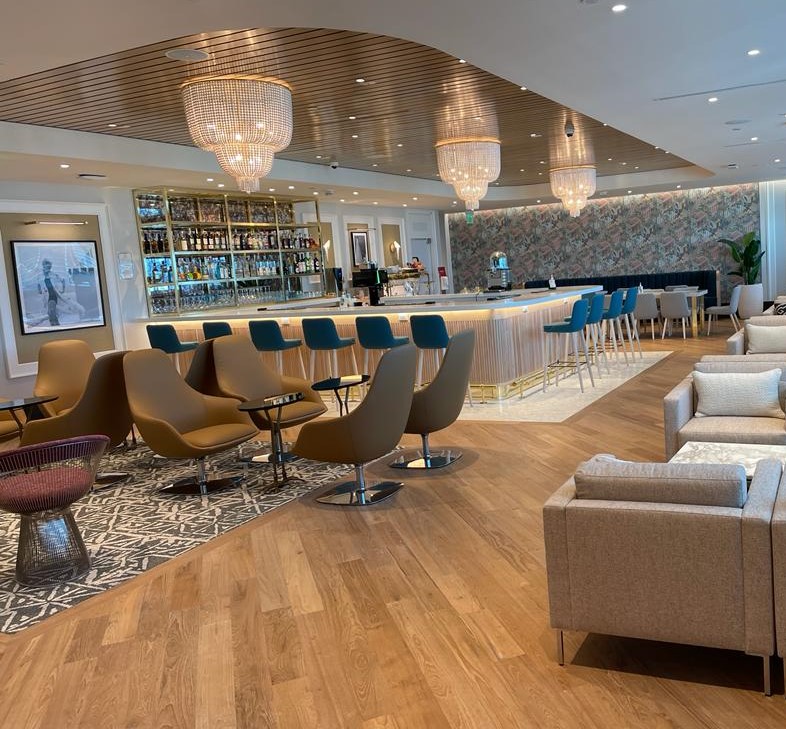 Primeclass Lounge - interior view 2