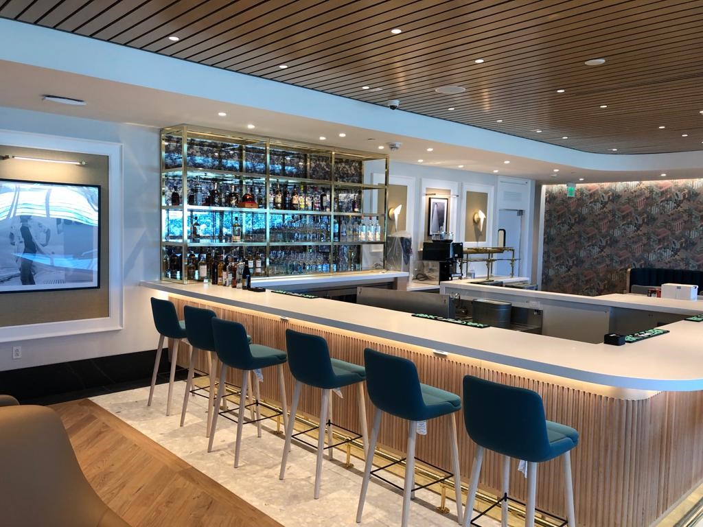 Primeclass Lounge at L.F. Wade International Airport (BDA)