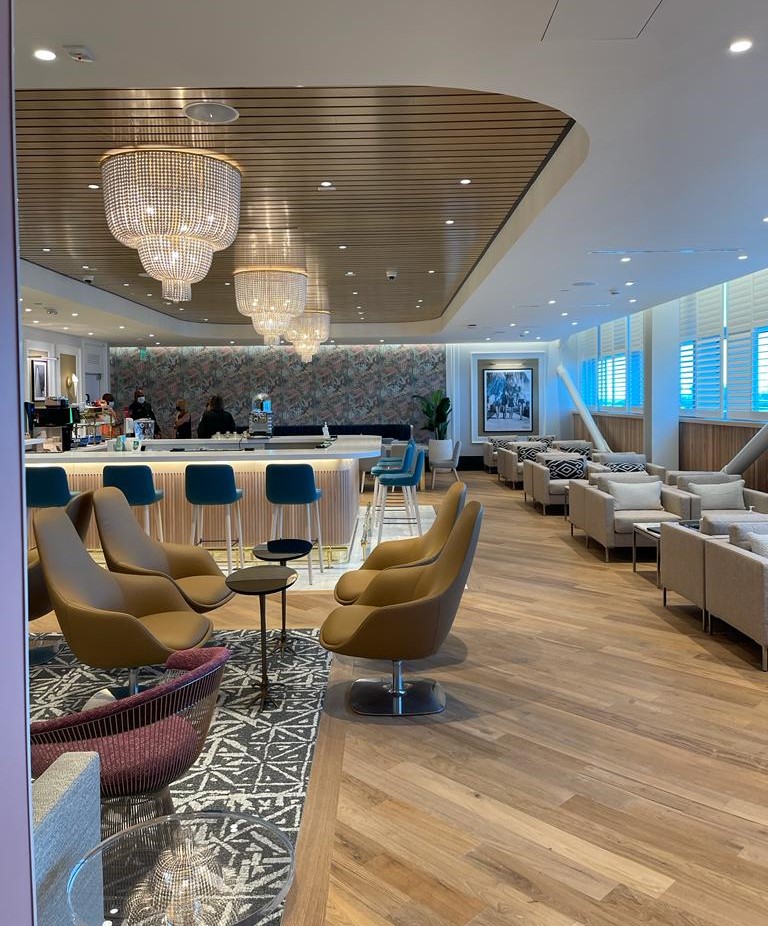 Primeclass Lounge - interior view 3