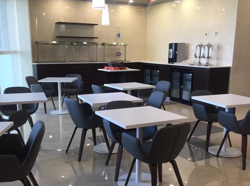 Pearl Lounge - interior view 3