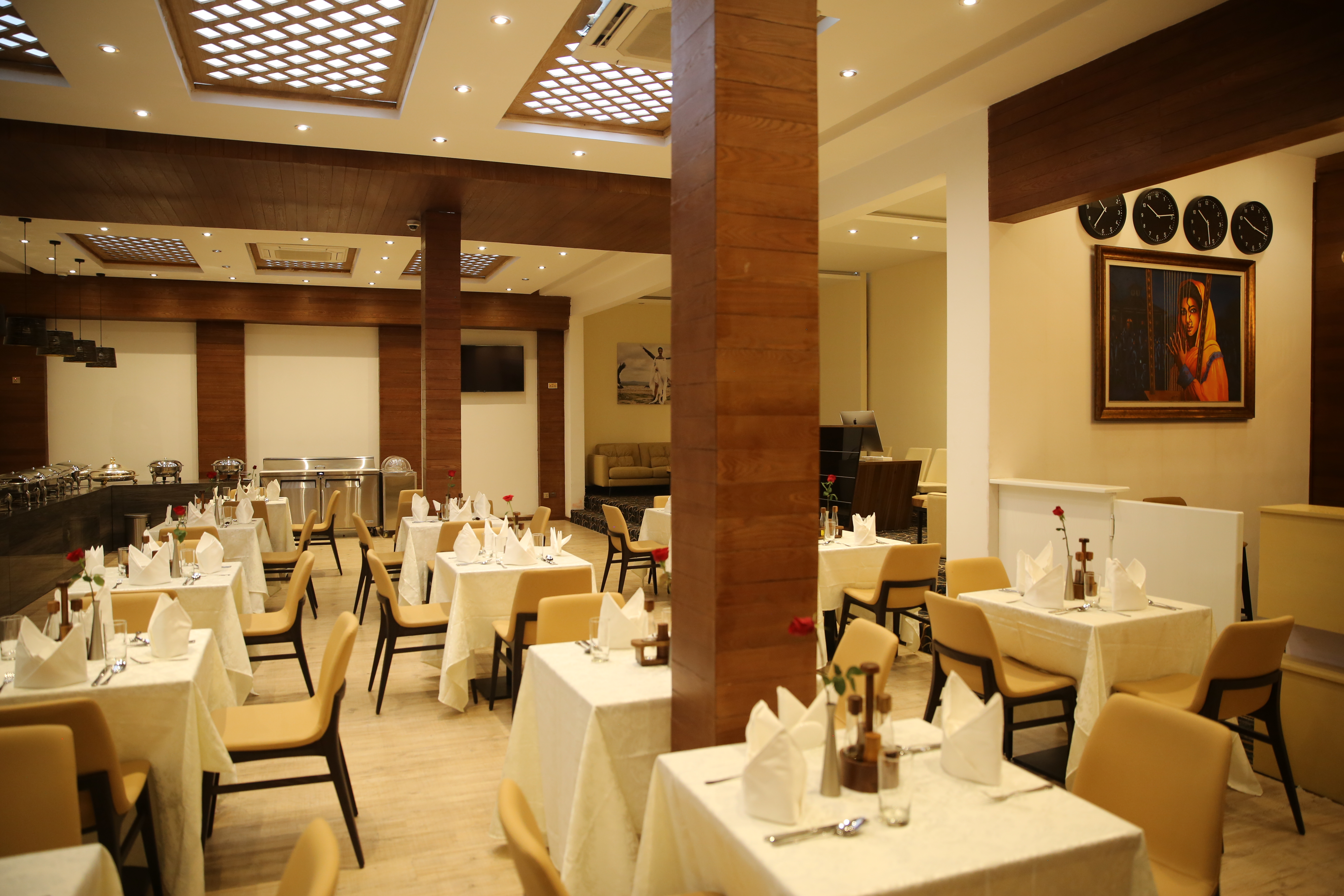 Plaza Premium Lounge - interior view 2