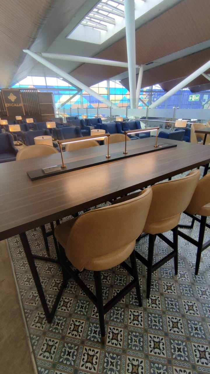 Encalm Lounge (Domestic T1D)