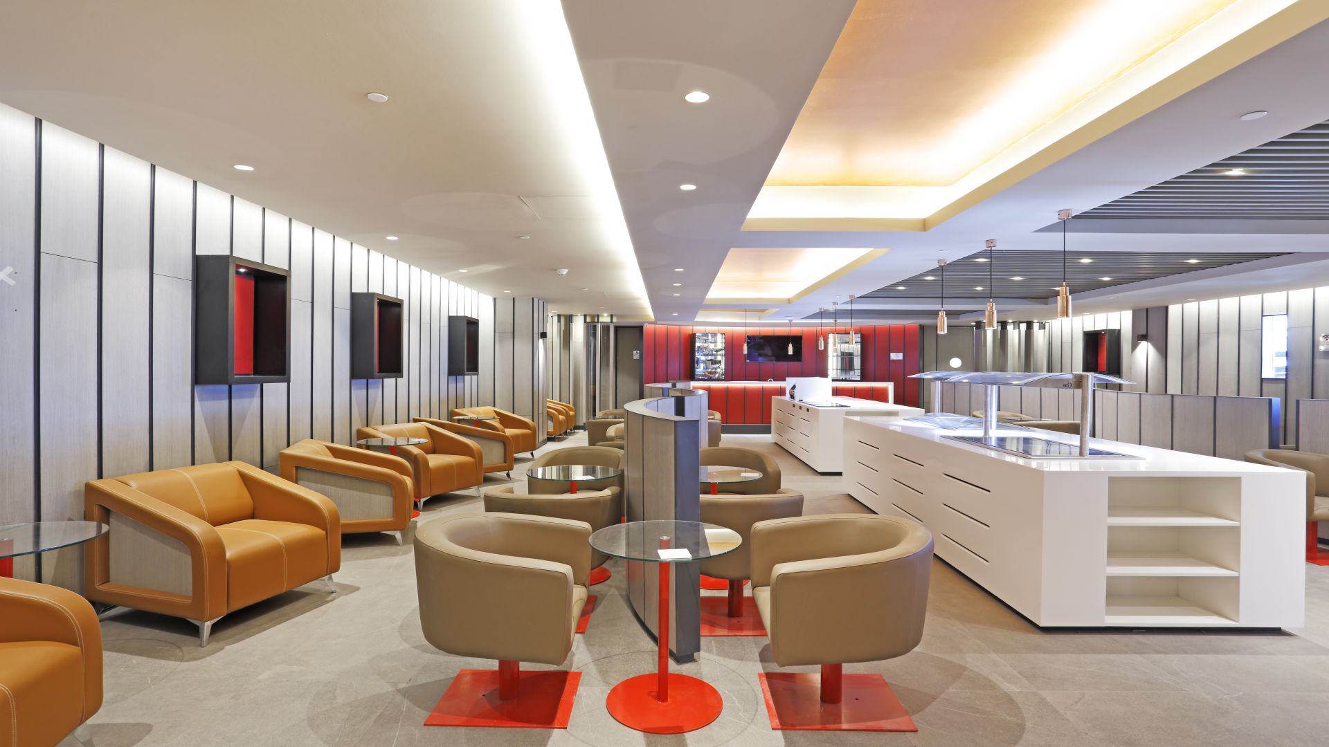 Andes Lounge - interior view 2