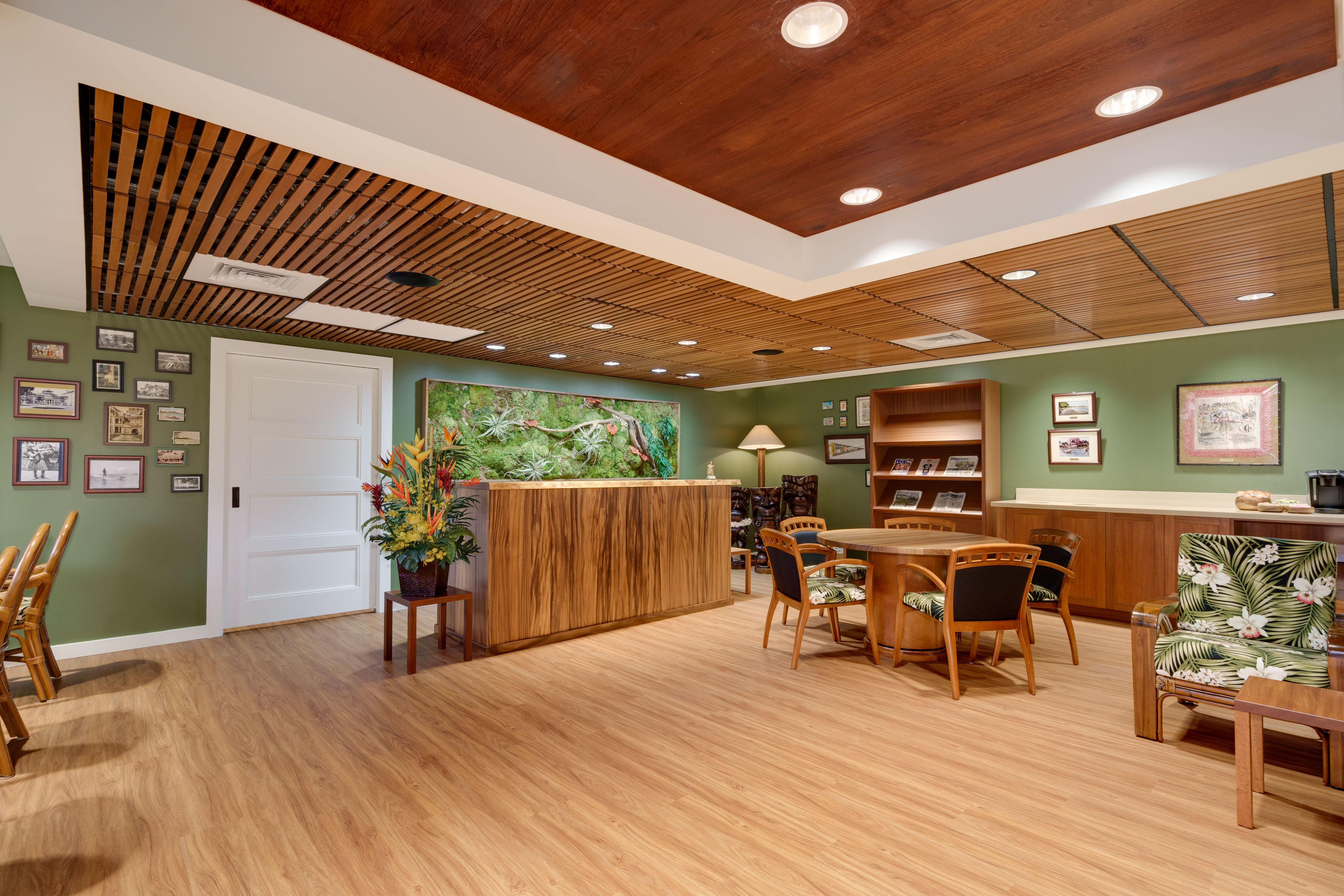 IASS Hawaii Lounge
