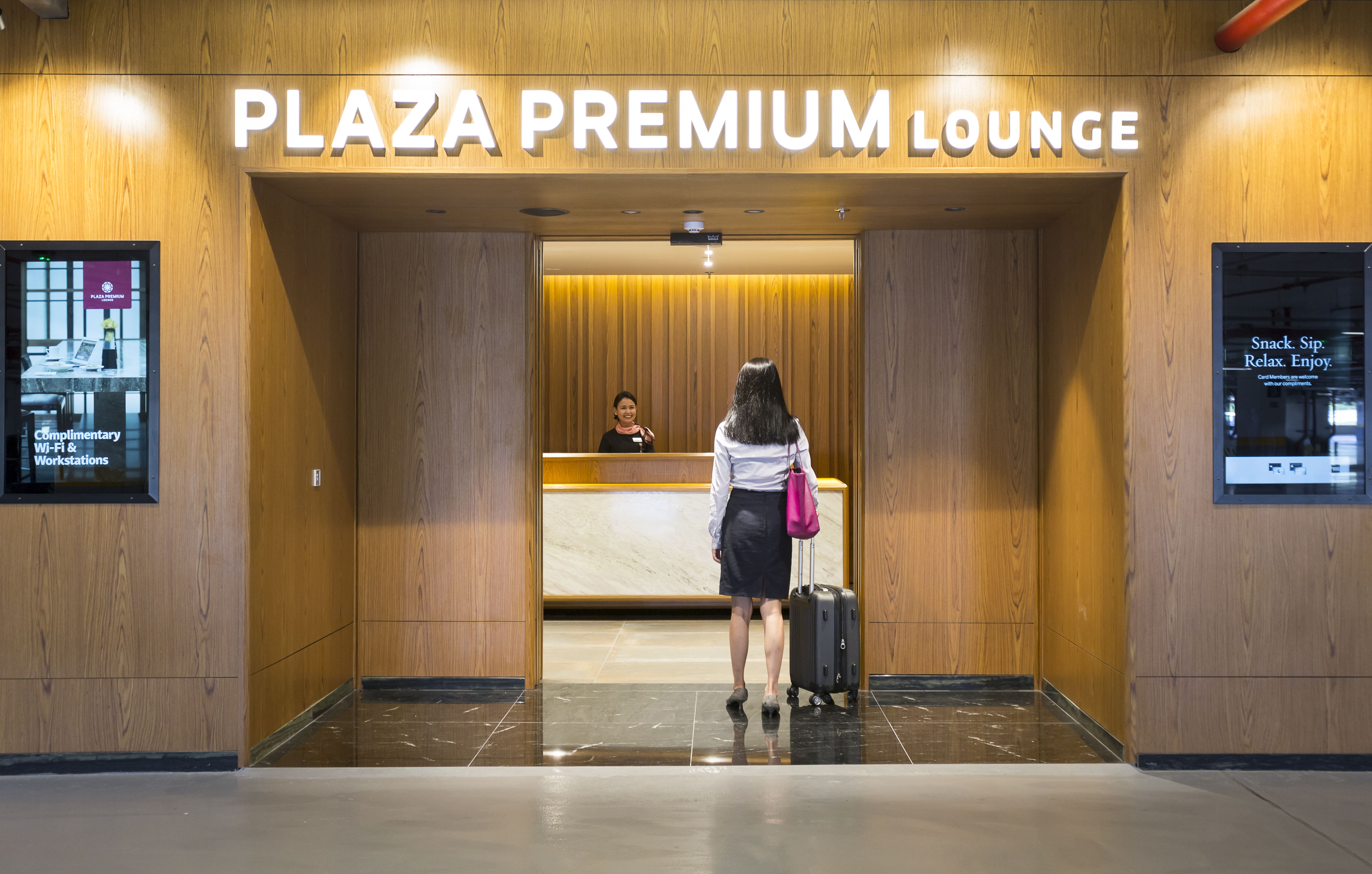 Plaza Premium Lounge (Arrivals) - interior view 4