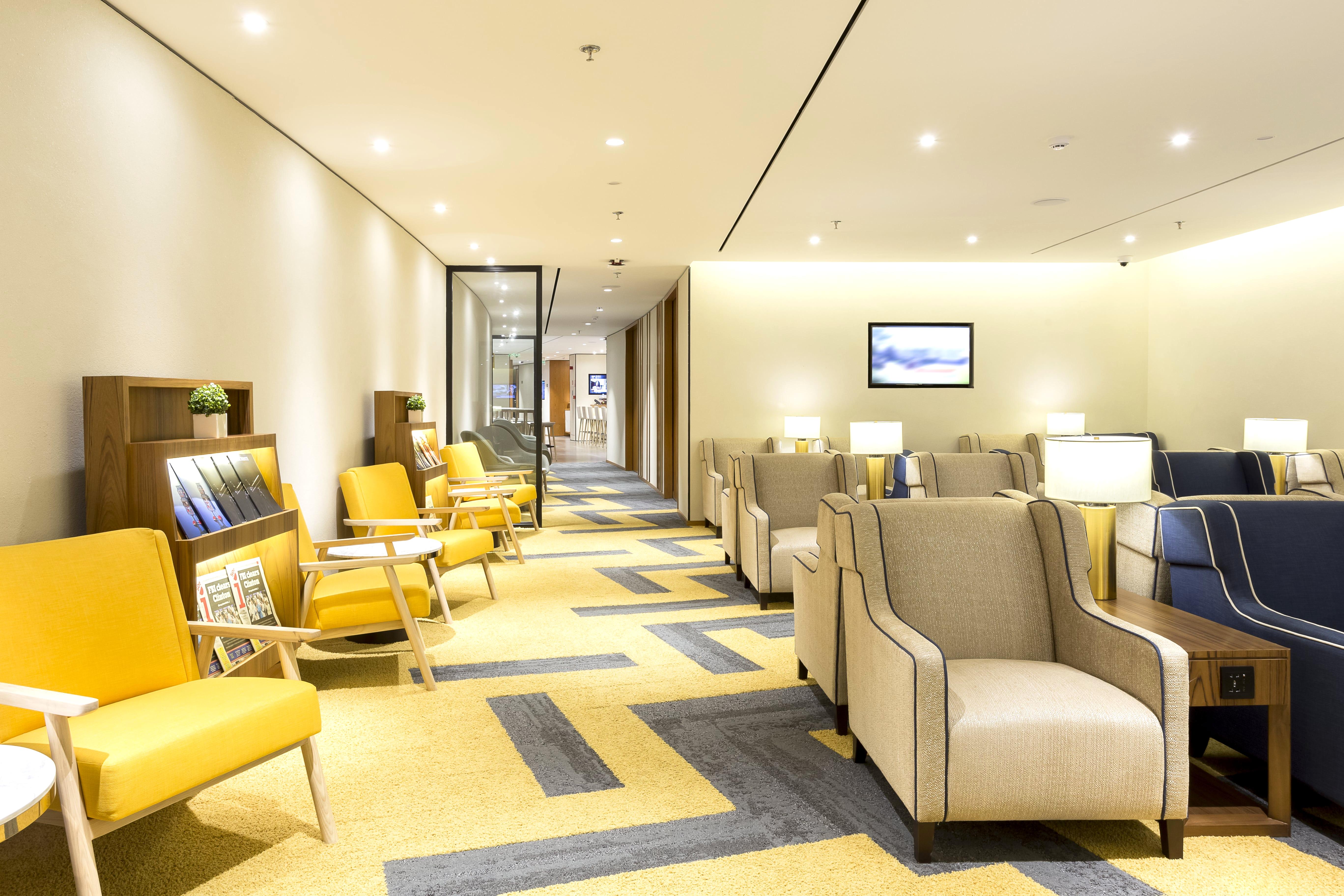 Plaza Premium Lounge (Arrivals)