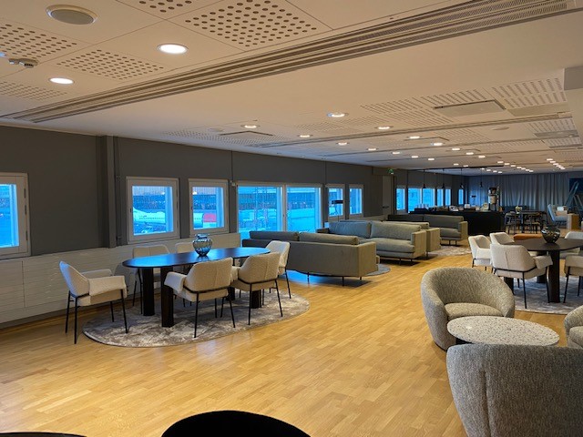 Pearl Lounge