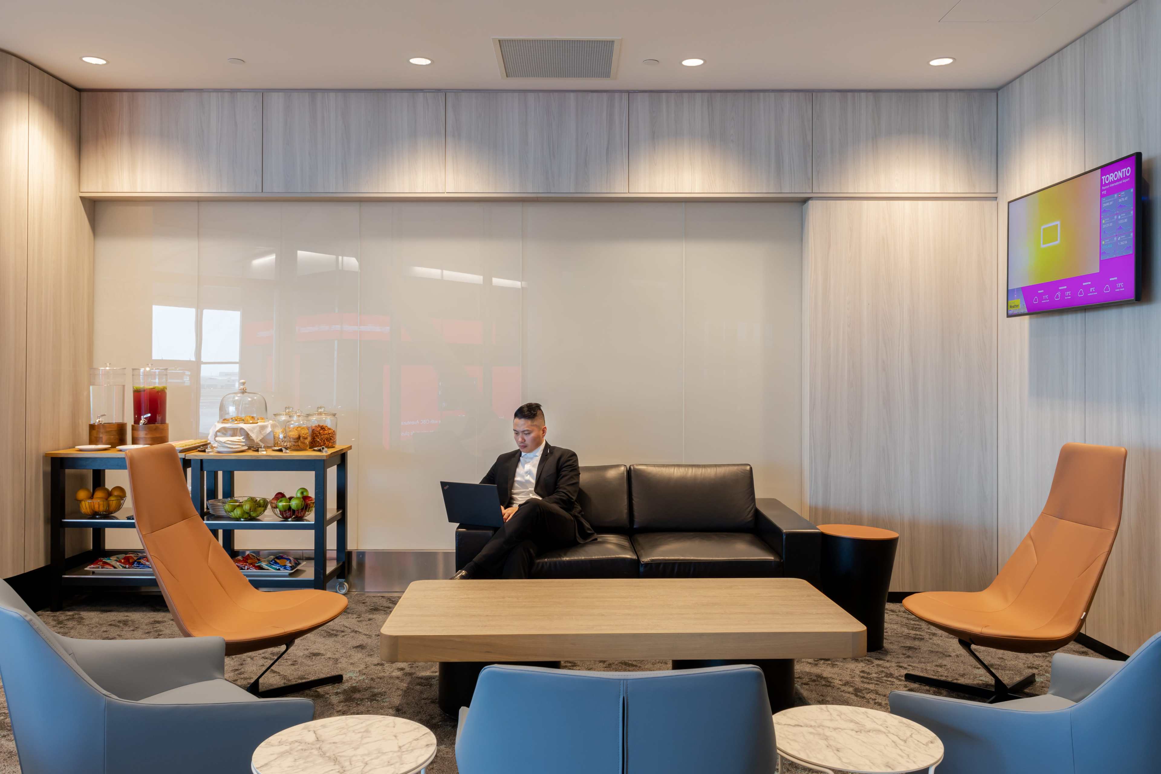 Plaza Premium Lounge (Domestic)