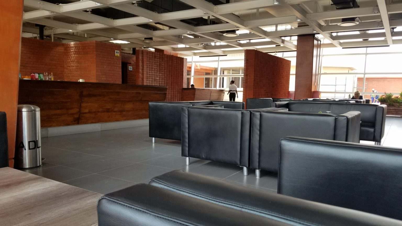 Ndege Business Class Lounge