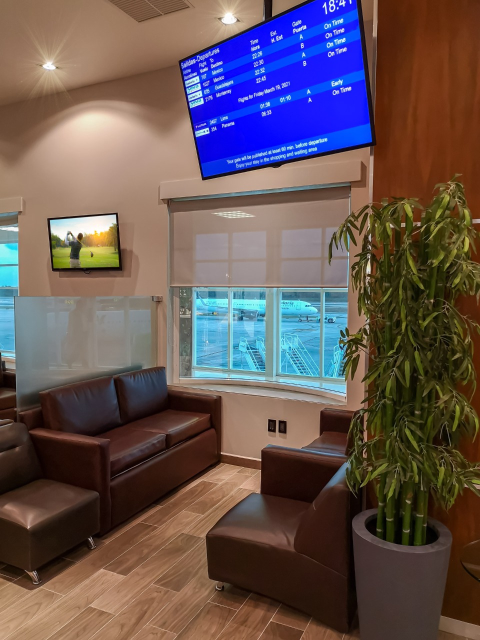 VIP lounge by MERA - interior view 3