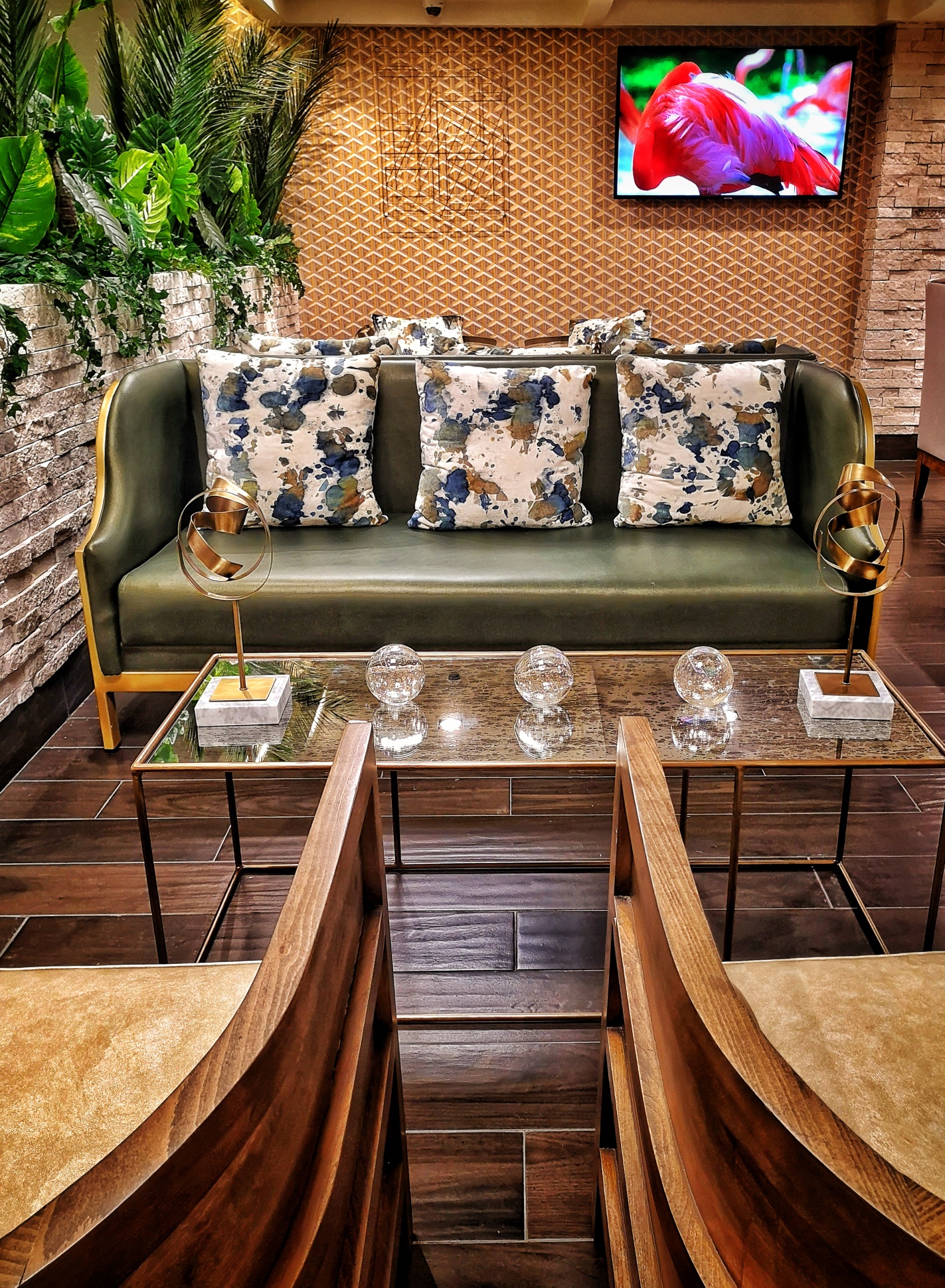 VIP lounge by MERA International - interior view 4