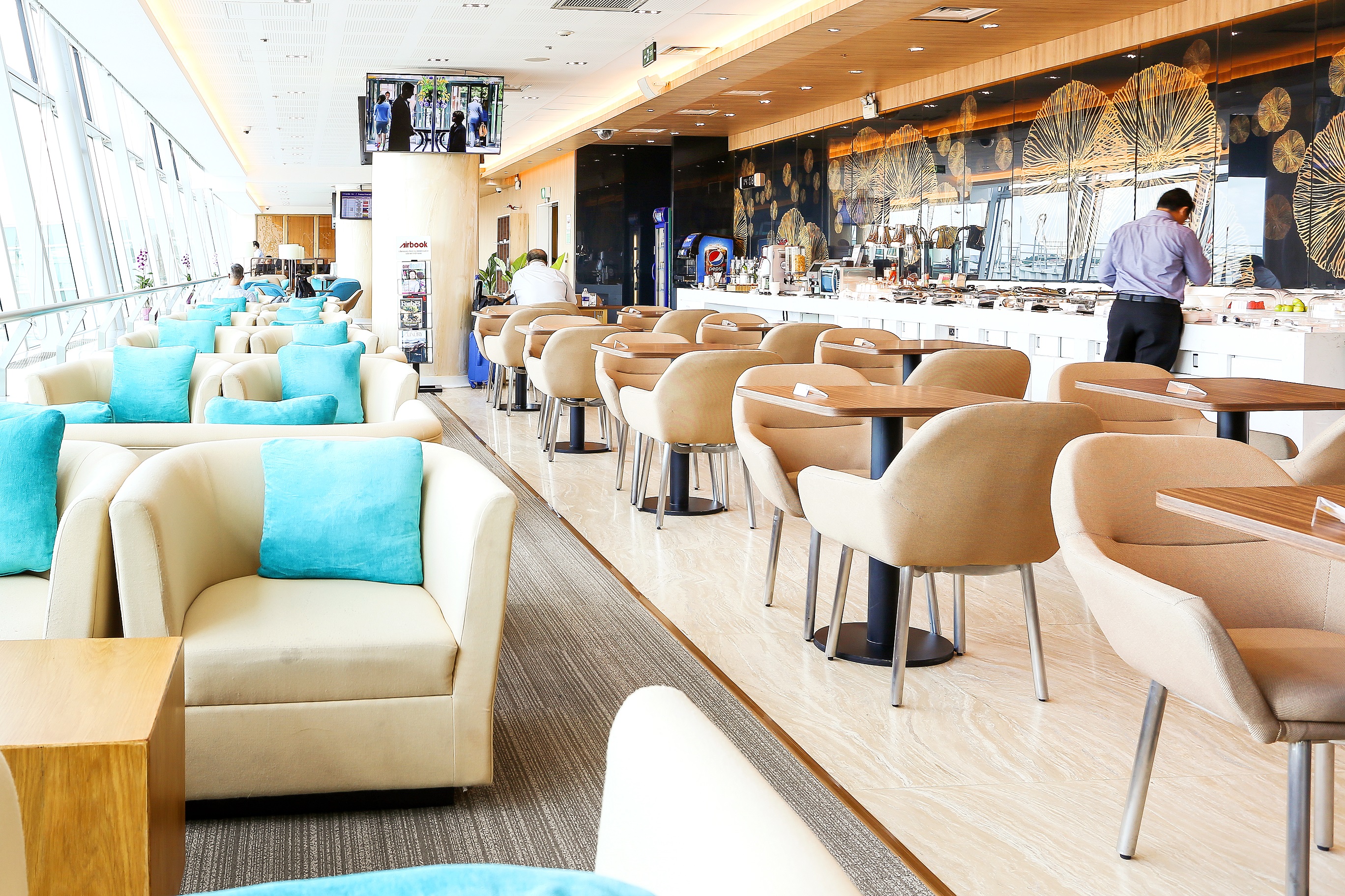 Apricot Business Lounge