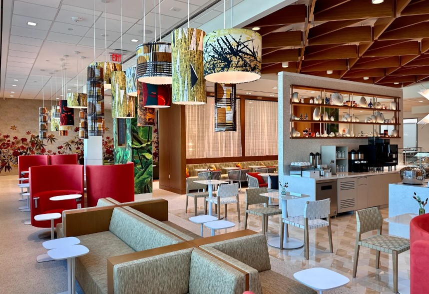 Escape Lounge - interior view 3