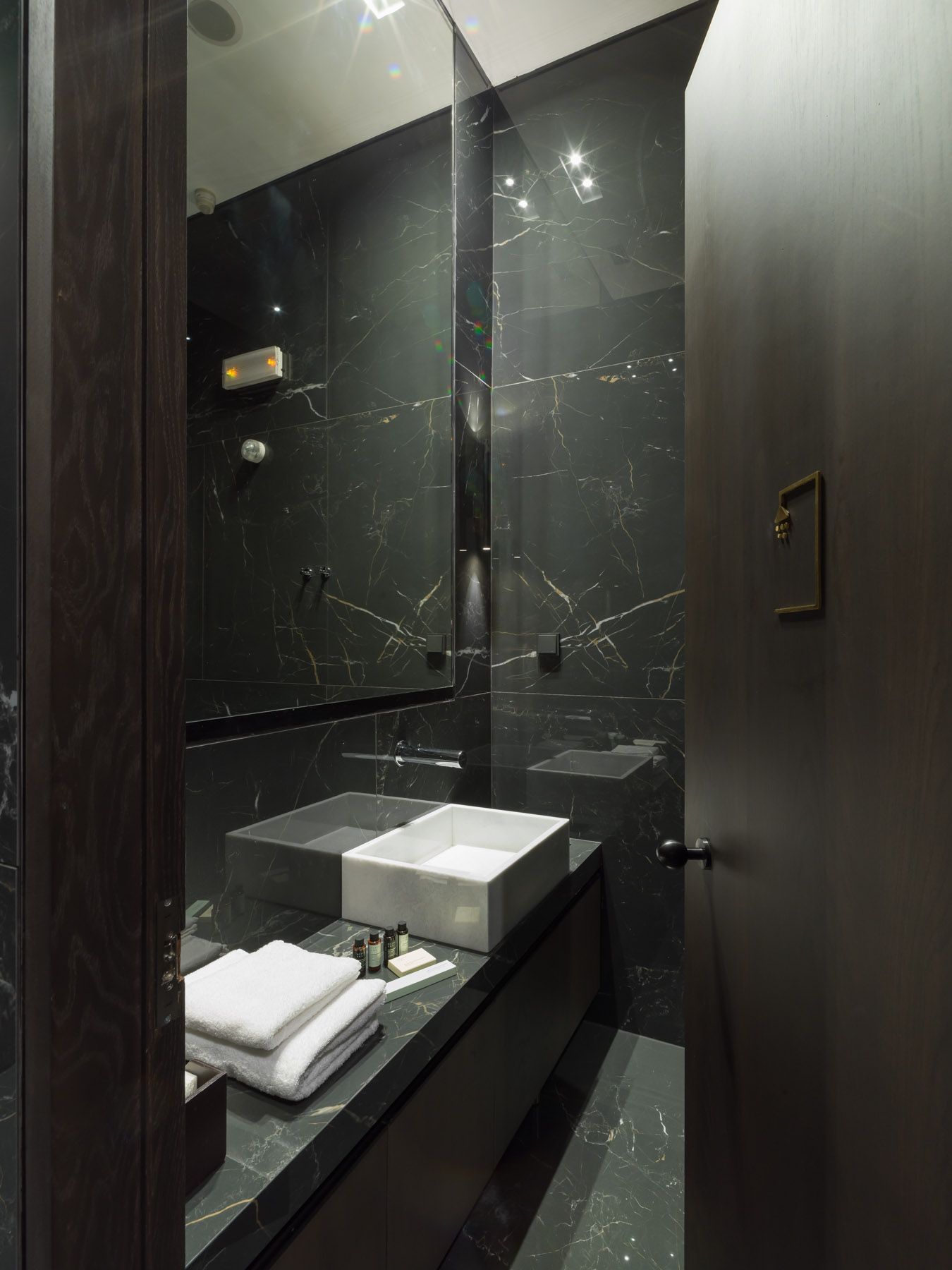 Goldair Handling Lounge - interior view 2