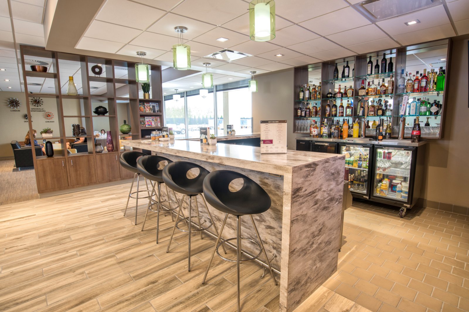 Escape Lounge - interior view 2