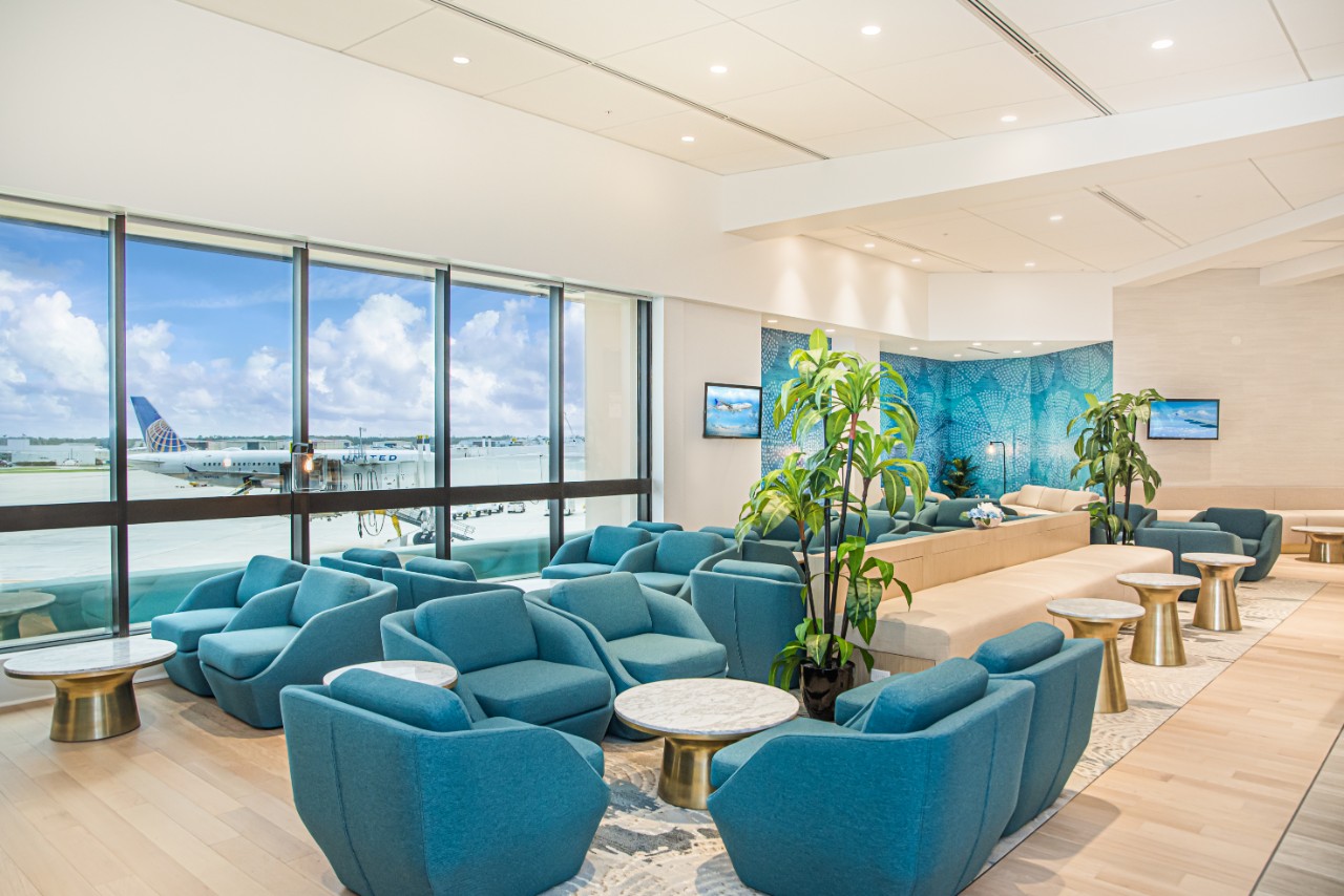 Escape Lounge - interior view 3