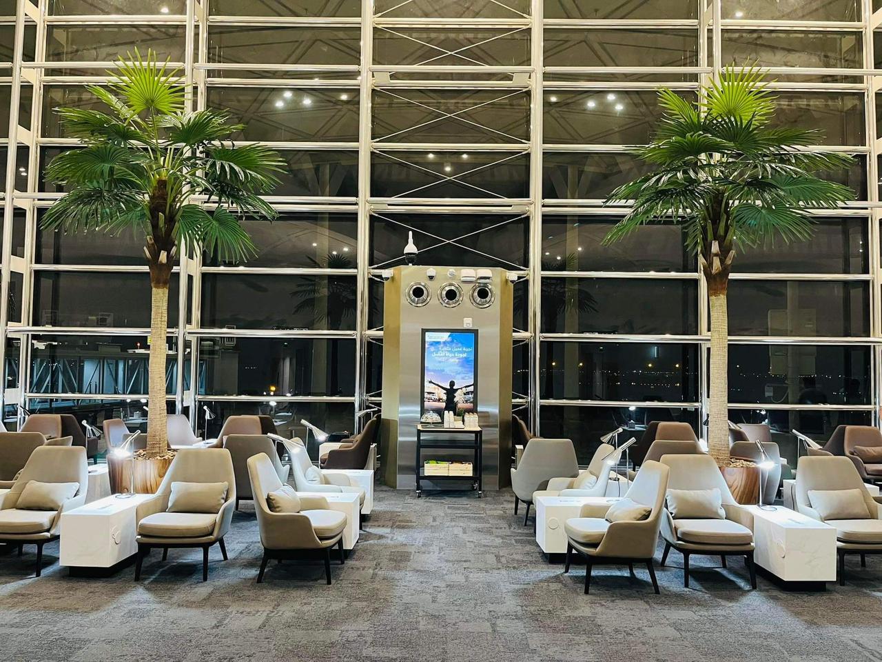 Hayyak Lounge at King Khalid International Airport (RUH)