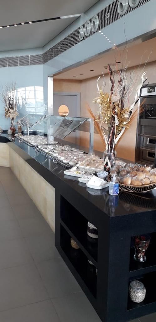 Crown Lounge - interior view 3