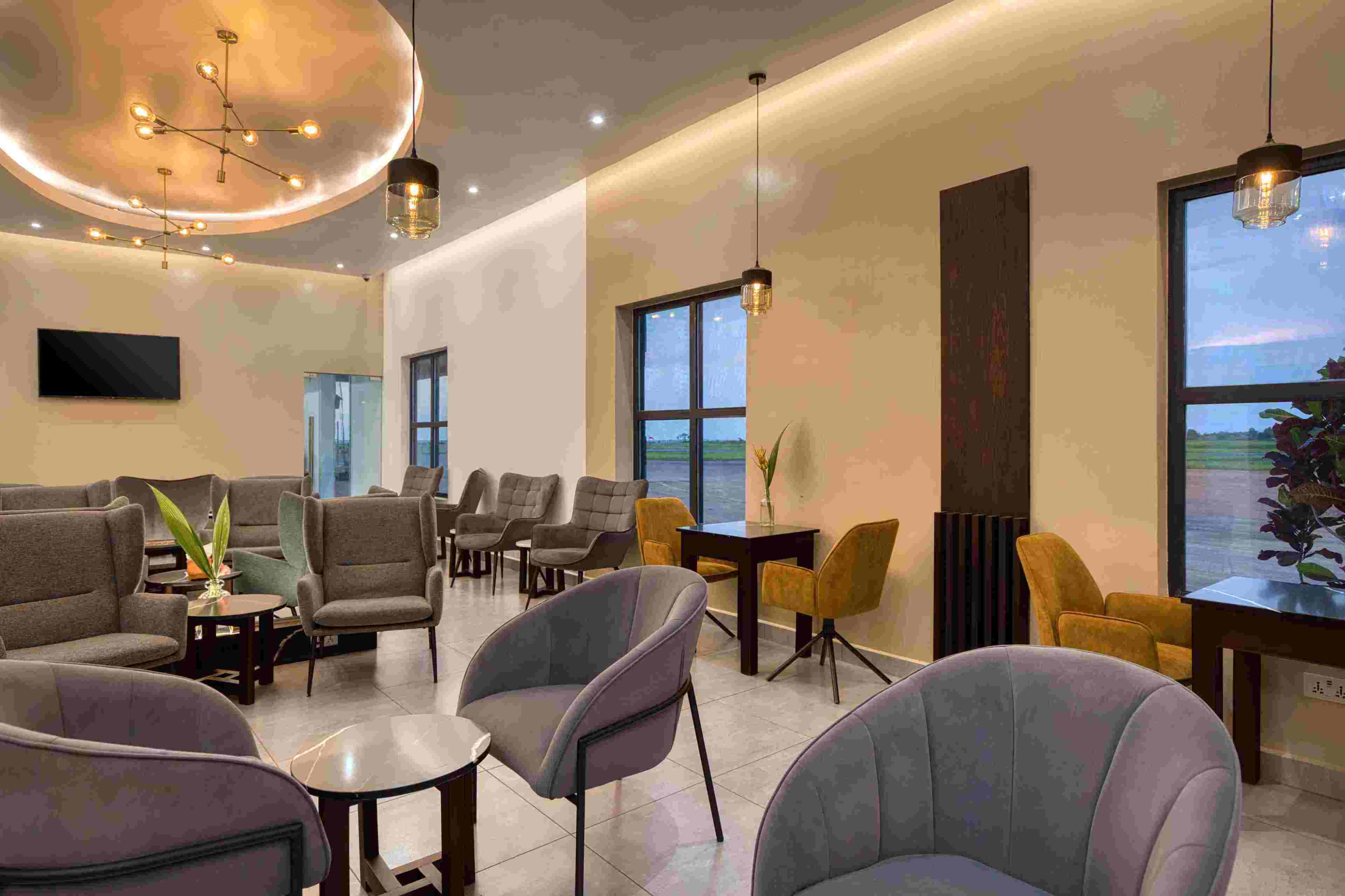 Serengeti Lounge