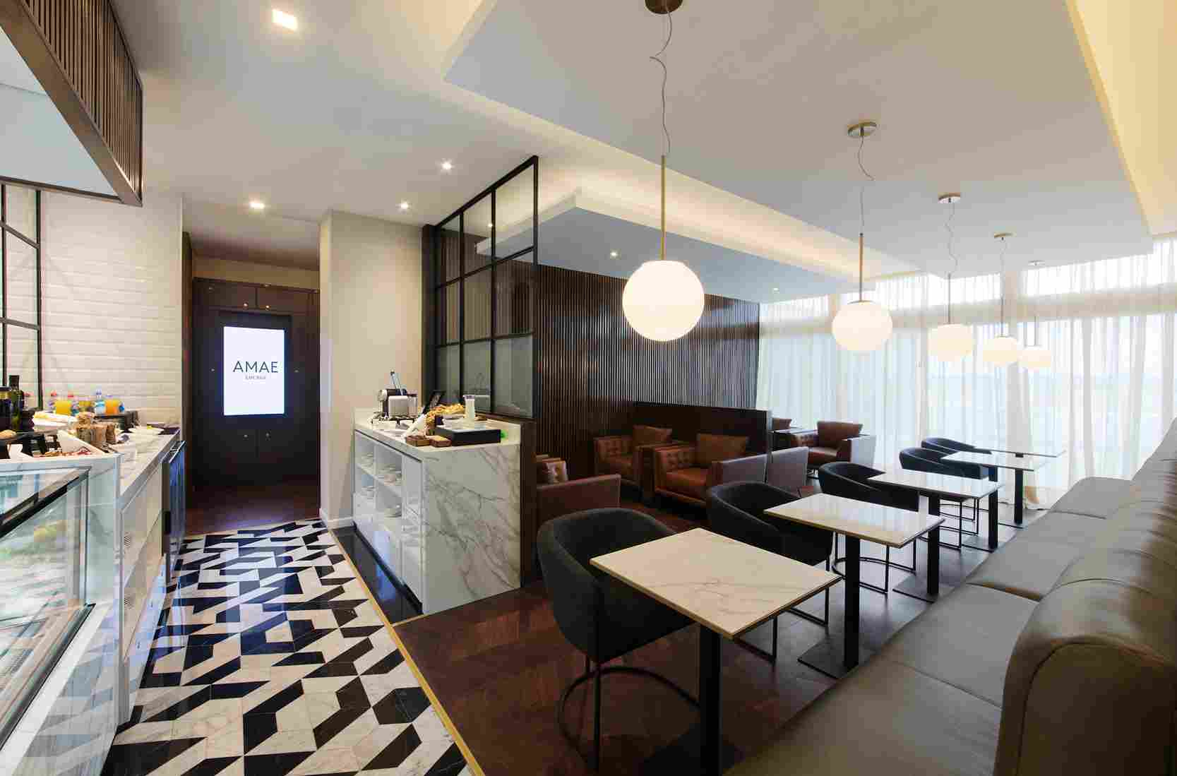 AMAE Lounge (Domestic)