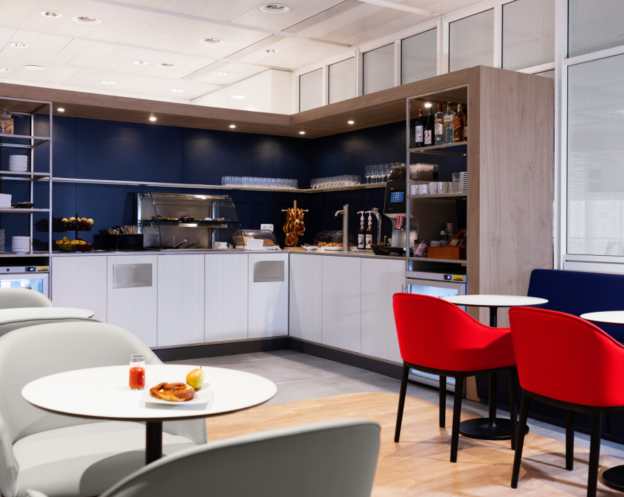 Air France KLM Lounge - interior view 3