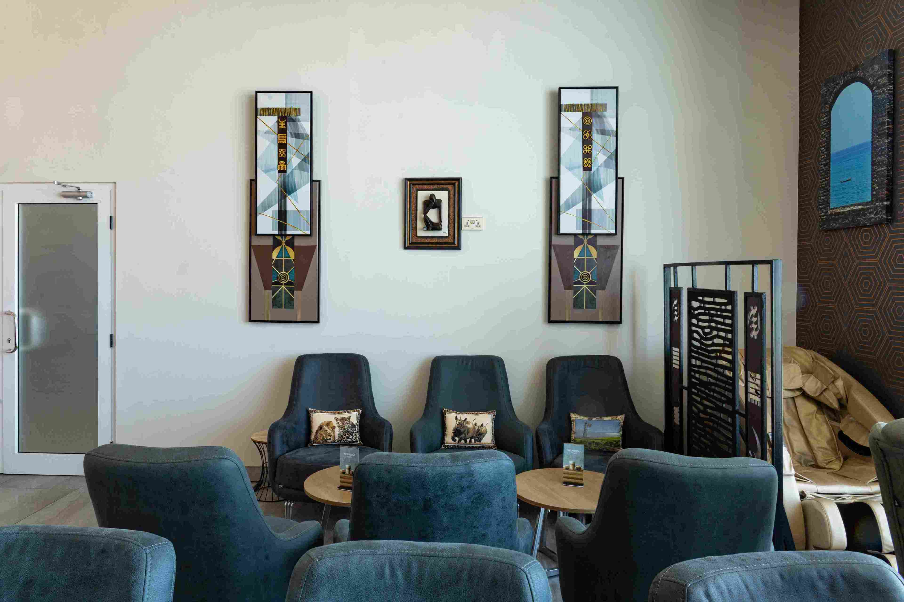 Adinkra Lounge