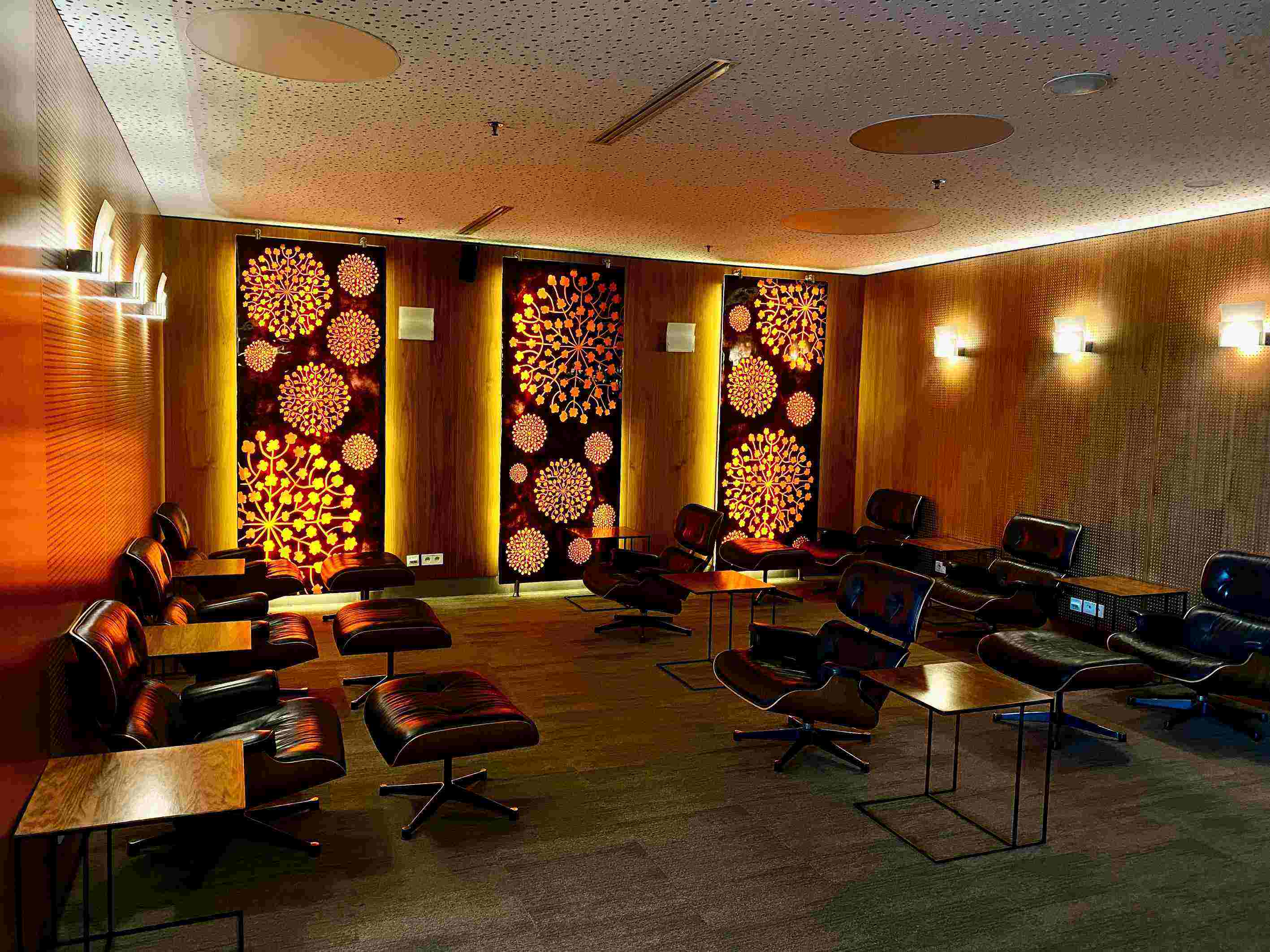 Executive Lounge