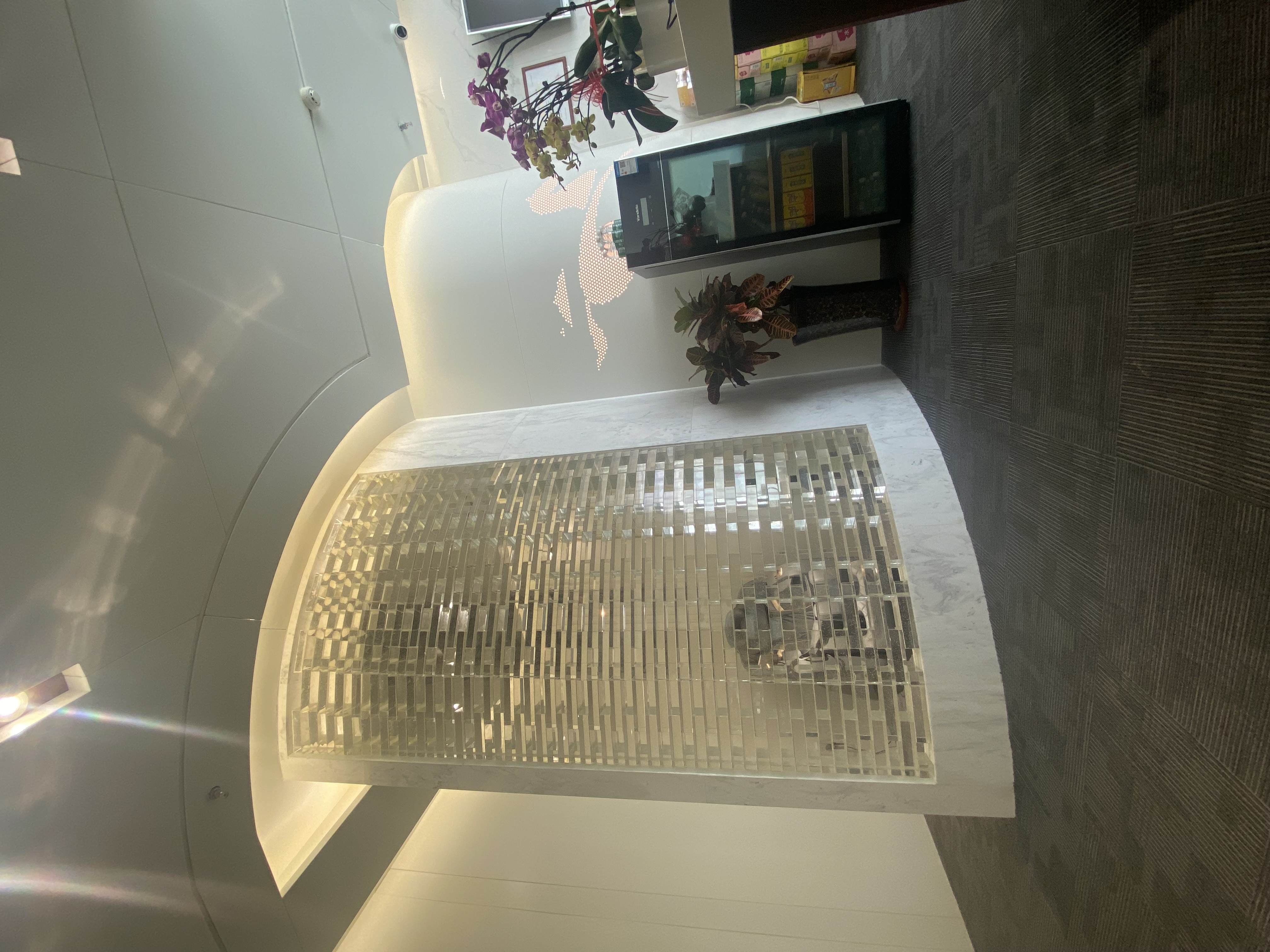 First Class Lounge No.6 (T2 Dom) - interior view 3